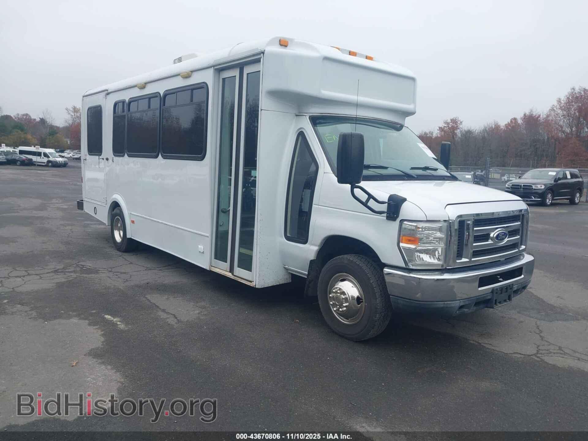 Photo 1FDFE4FS7FDA09660 - FORD E-450 CUTAWAY 2015