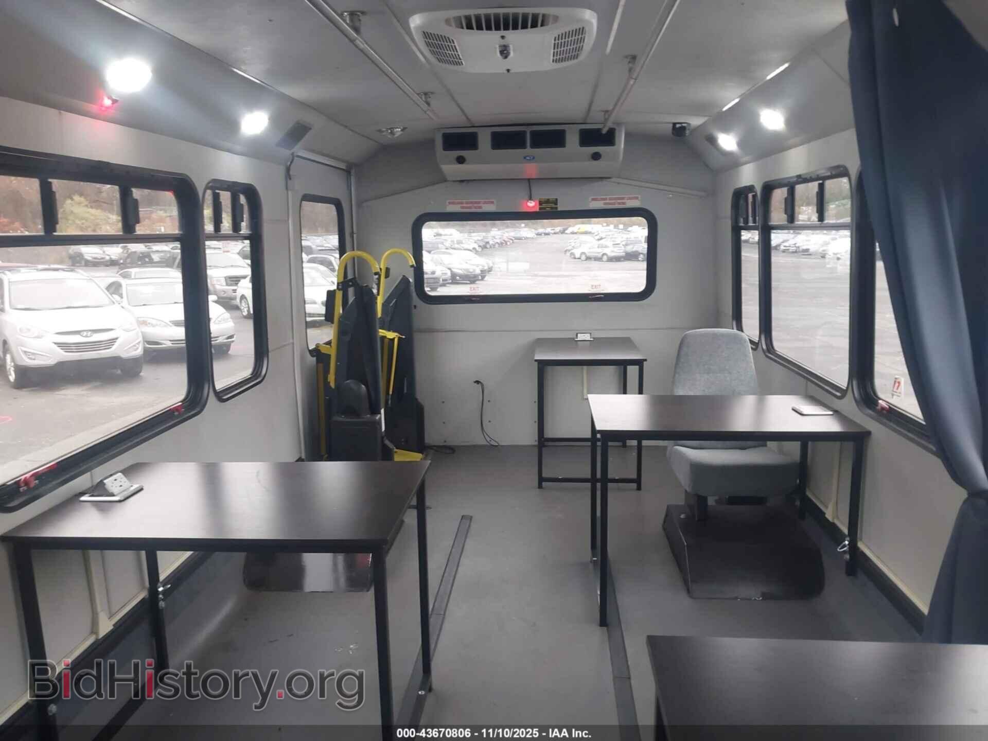 2015 FORD E-450 CUTAWAY - VIN: 1FDFE4FS7FDA09660 - Photo 22