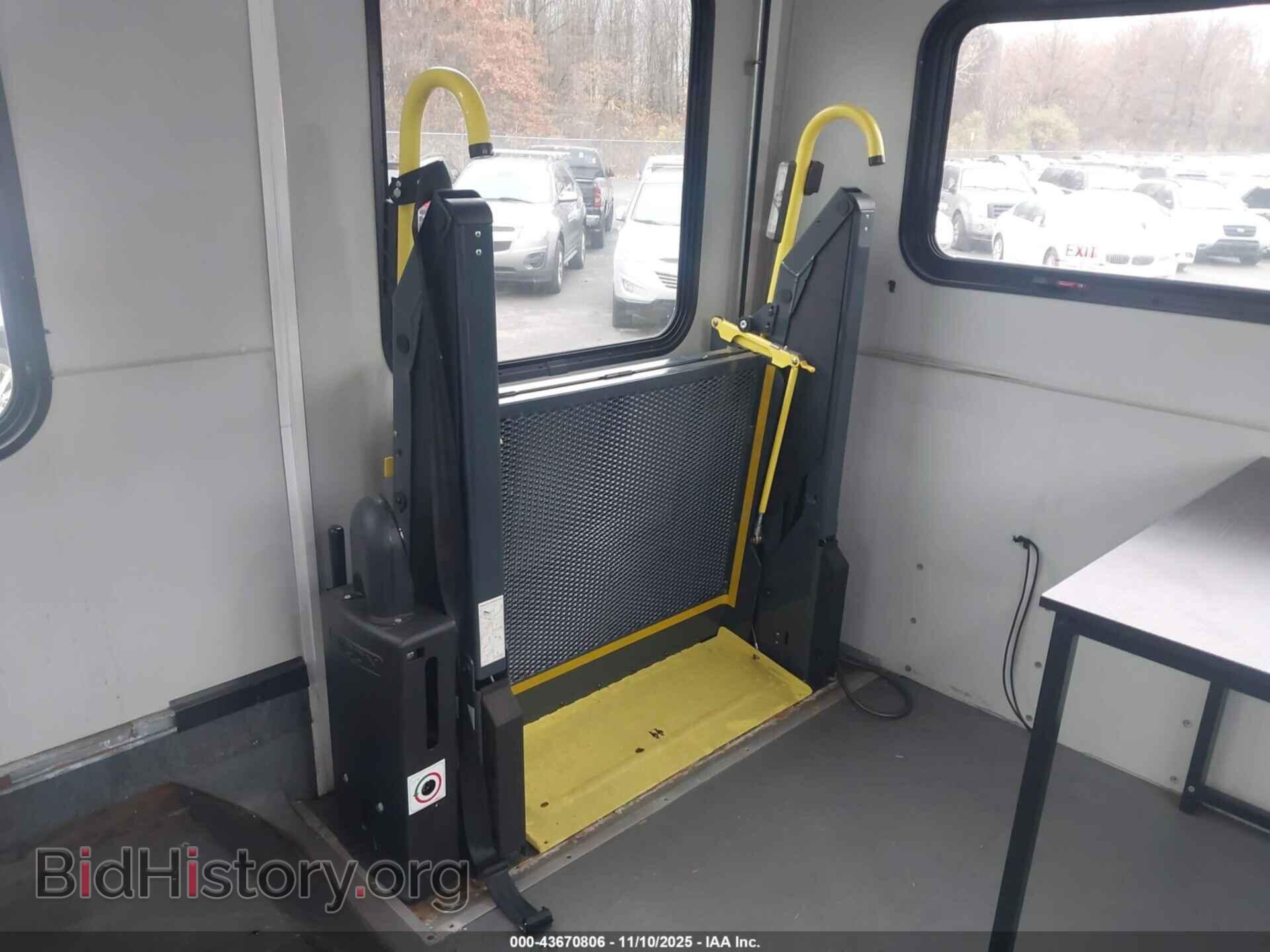 2015 FORD E-450 CUTAWAY - VIN: 1FDFE4FS7FDA09660 - Photo 23