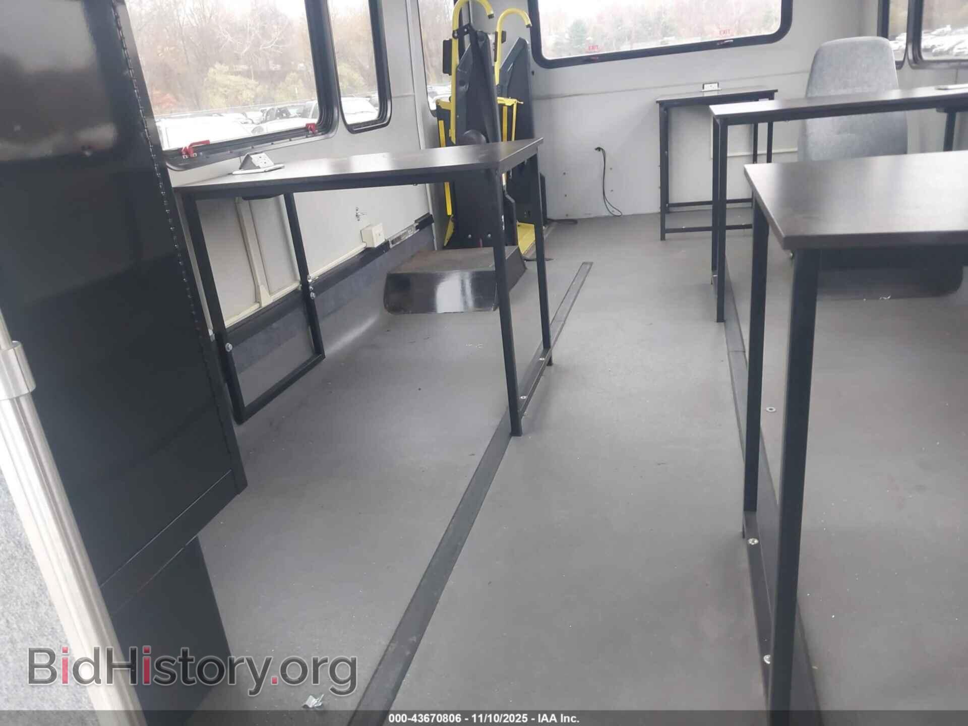 2015 FORD E-450 CUTAWAY - VIN: 1FDFE4FS7FDA09660 - Photo 7