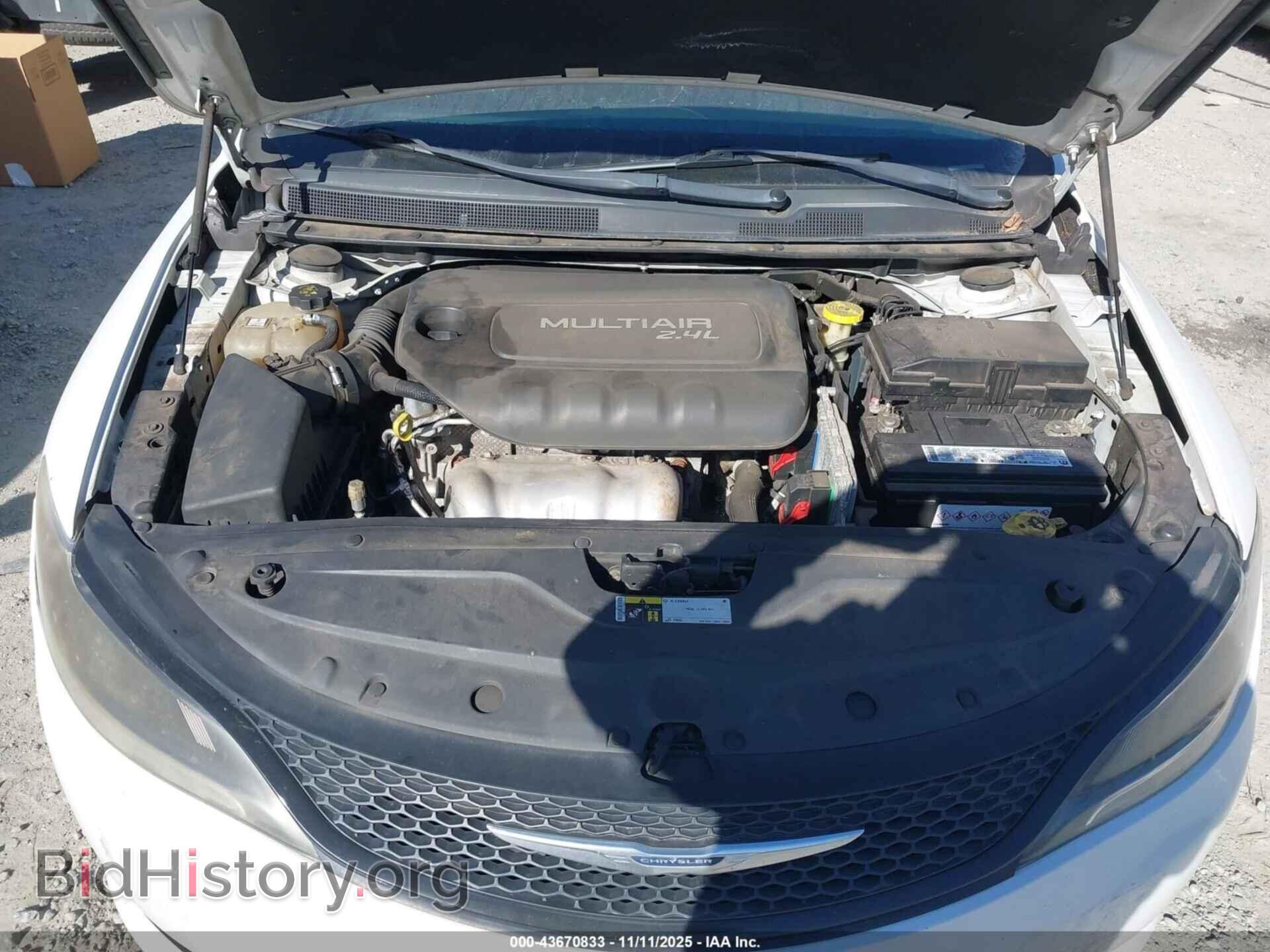 2015 CHRYSLER 200 - VIN: 1C3CCCBB7FN725504 - Фото 10