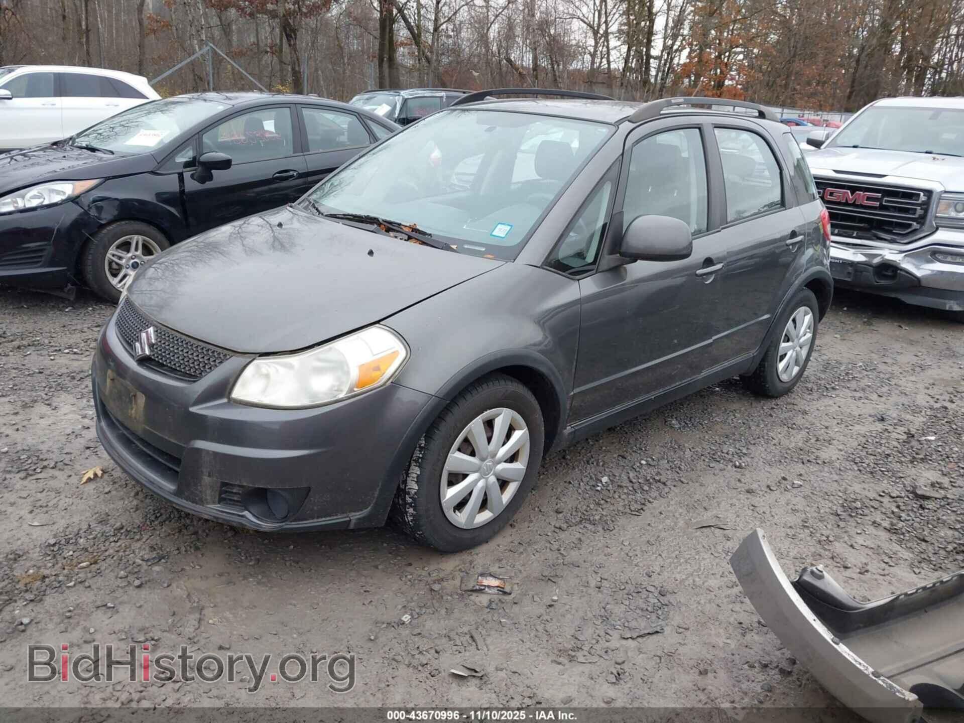 2011 SUZUKI SX4 - VIN: JS2YB5A30B6304955 - Photo 2