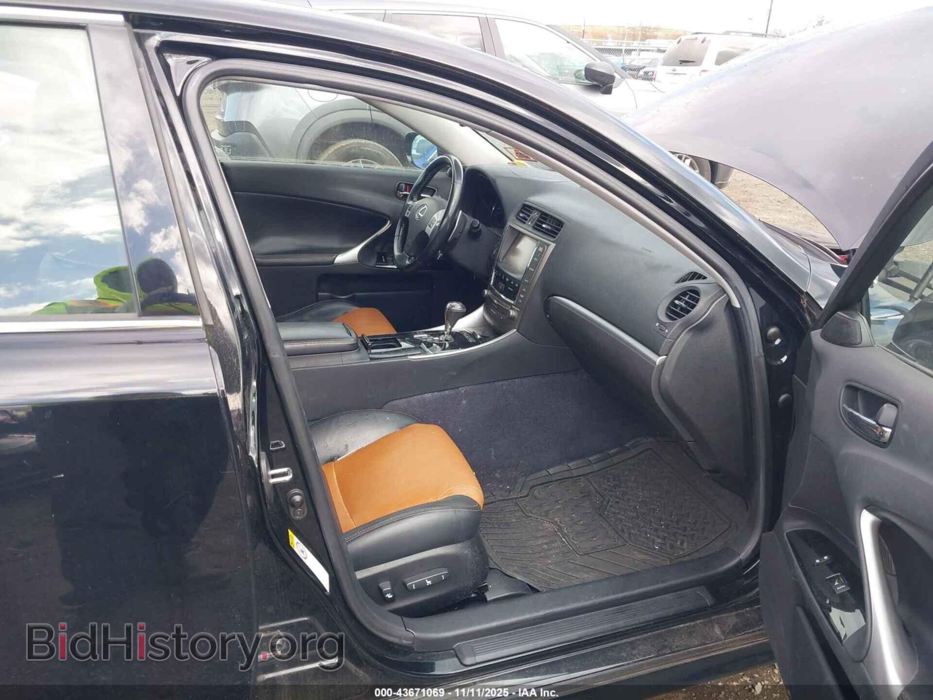 2013 LEXUS IS 250 - VIN: JTHCF5C27D5062119 - Photo 5