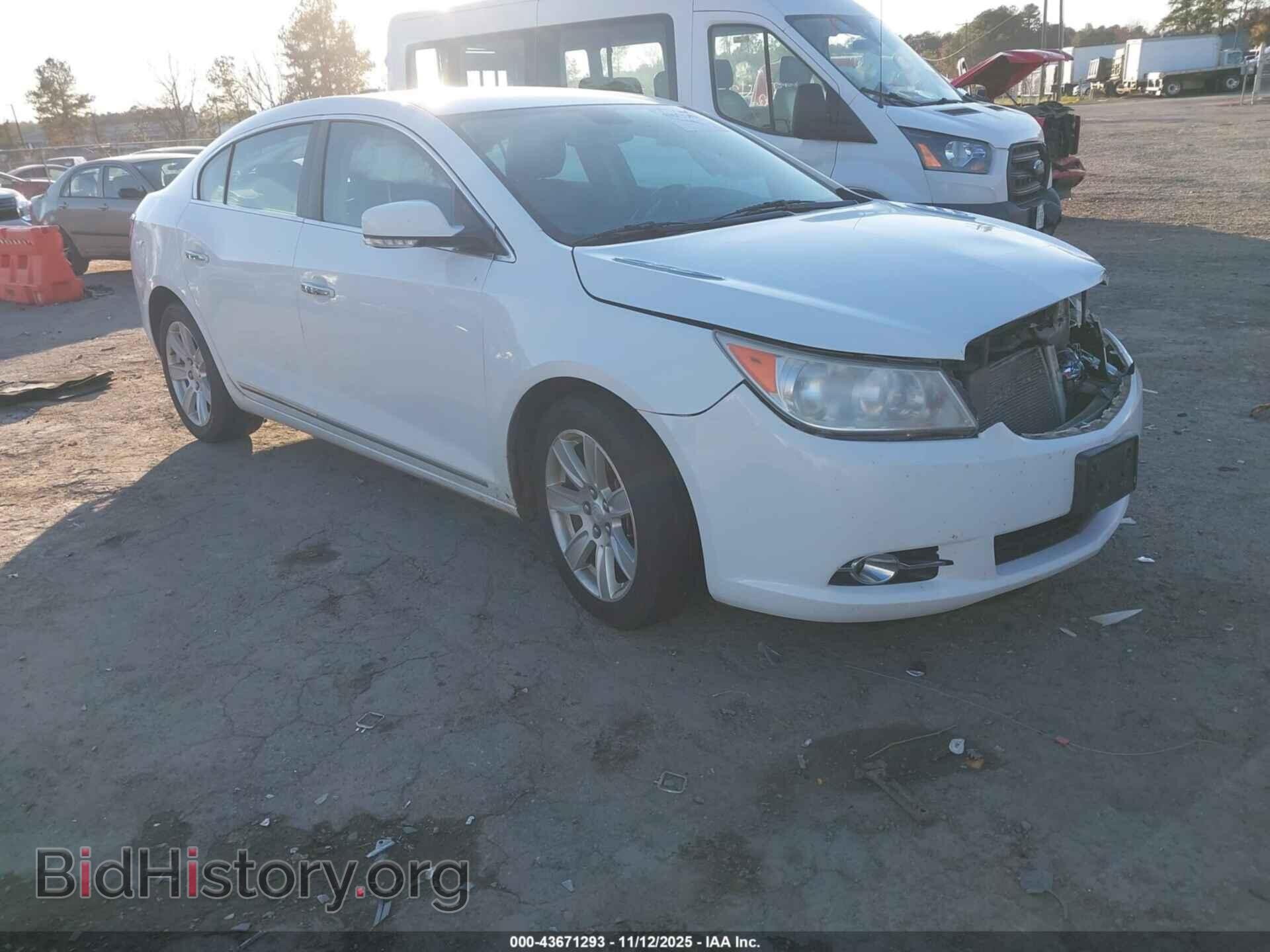 Photo 1G4GC5E32DF121293 - BUICK LACROSSE 2013