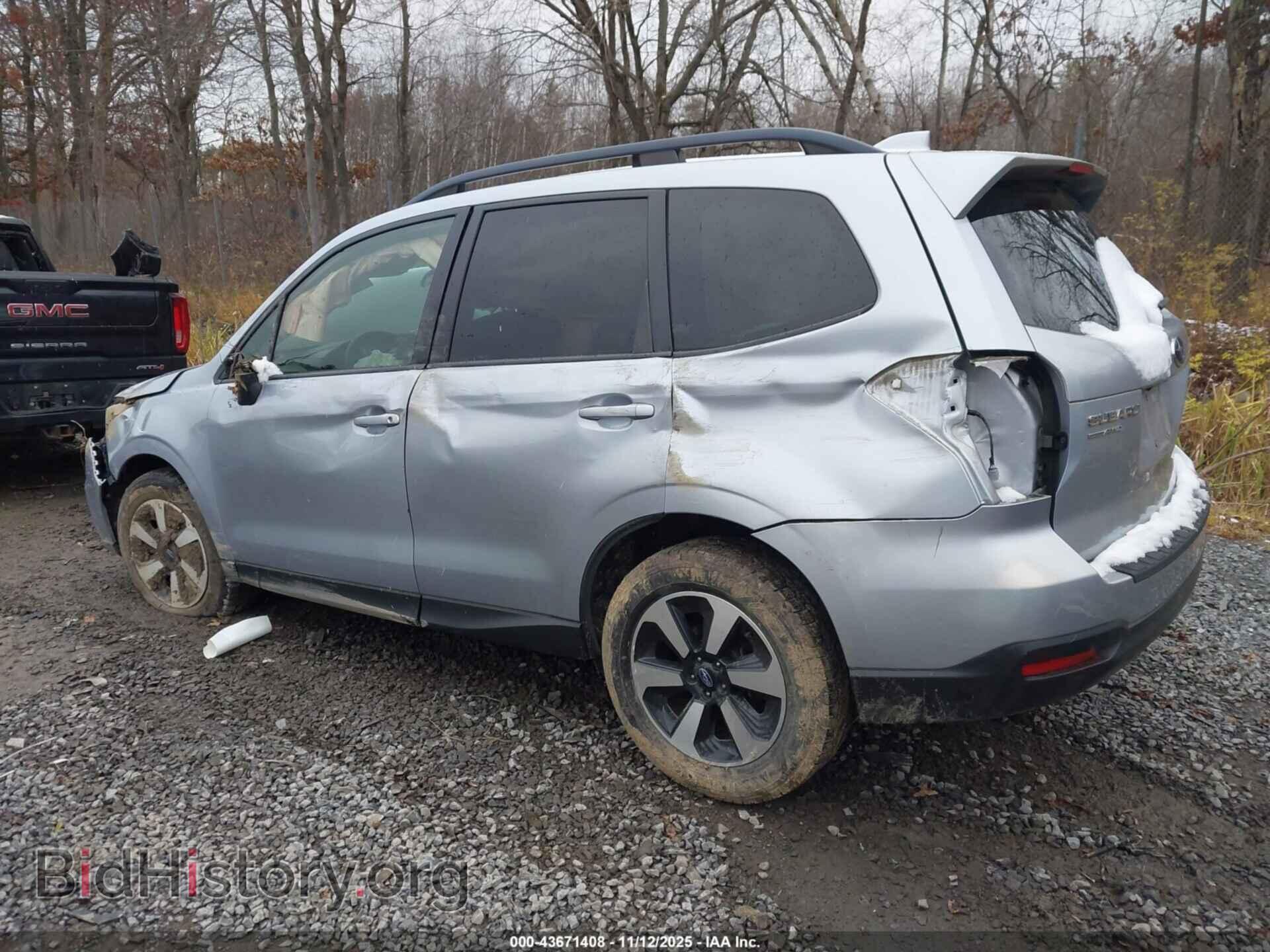 2017 SUBARU FORESTER - VIN: JF2SJADC4HH588029 - Фото 3