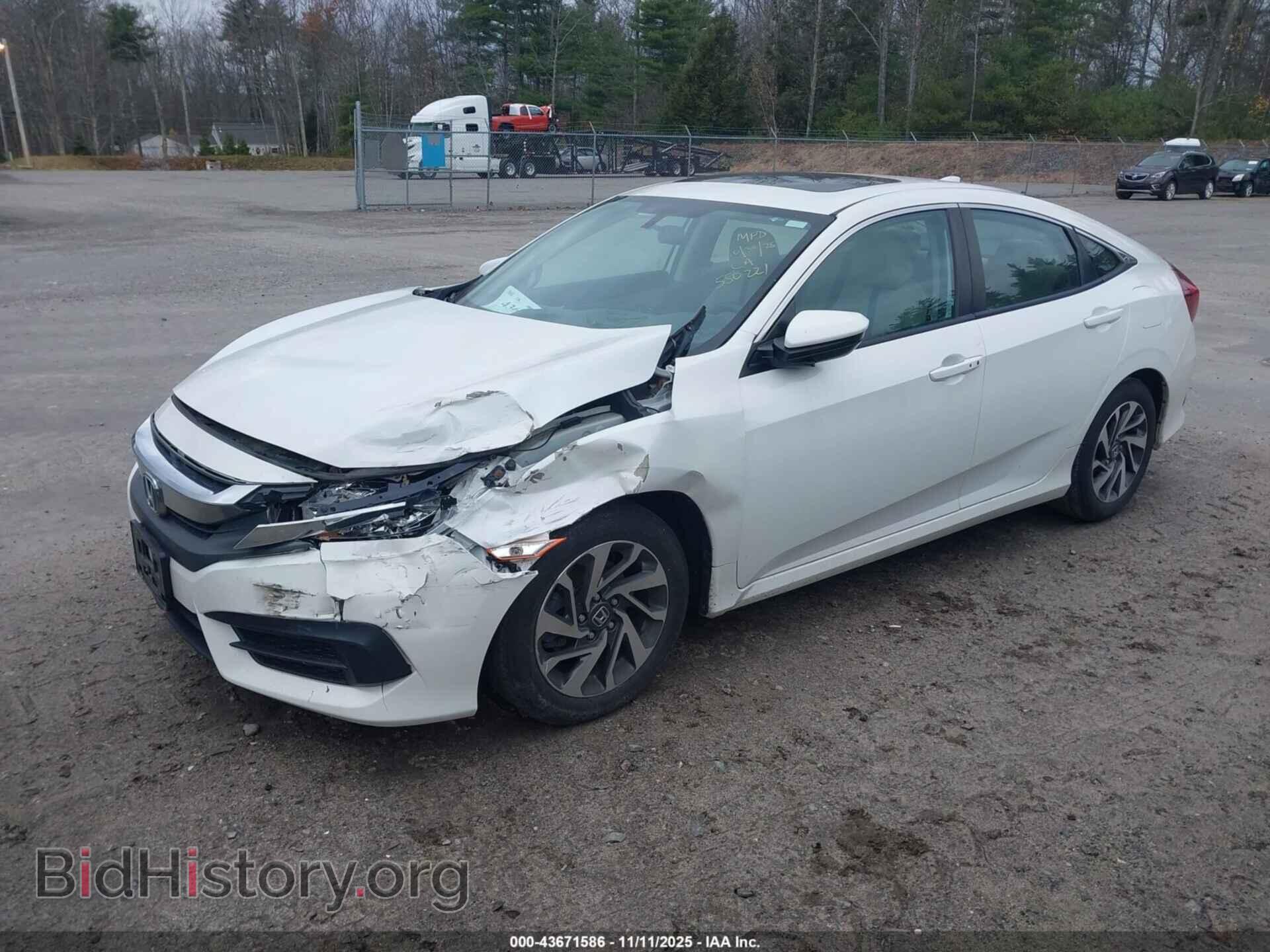 2018 HONDA CIVIC - VIN: 2HGFC2F72JH550221 - Фото 2