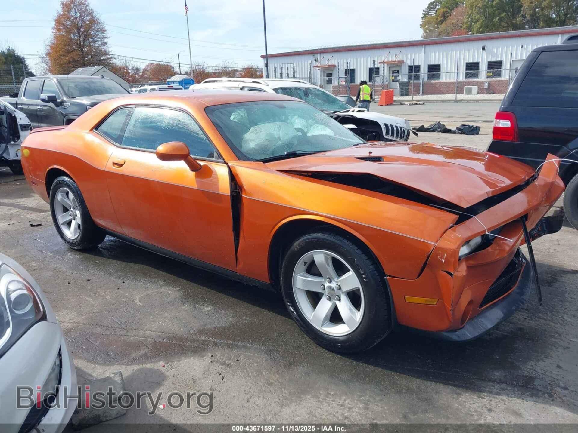 Photo 2B3CJ4DG3BH596522 - DODGE CHALLENGER 2011