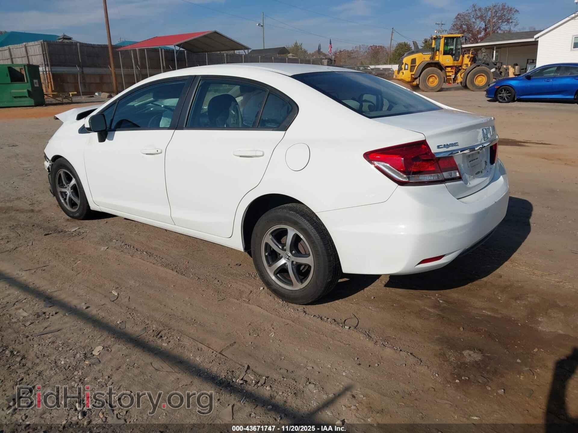 2015 HONDA CIVIC - VIN: 2HGFB2F74FH509454 - Фото 3