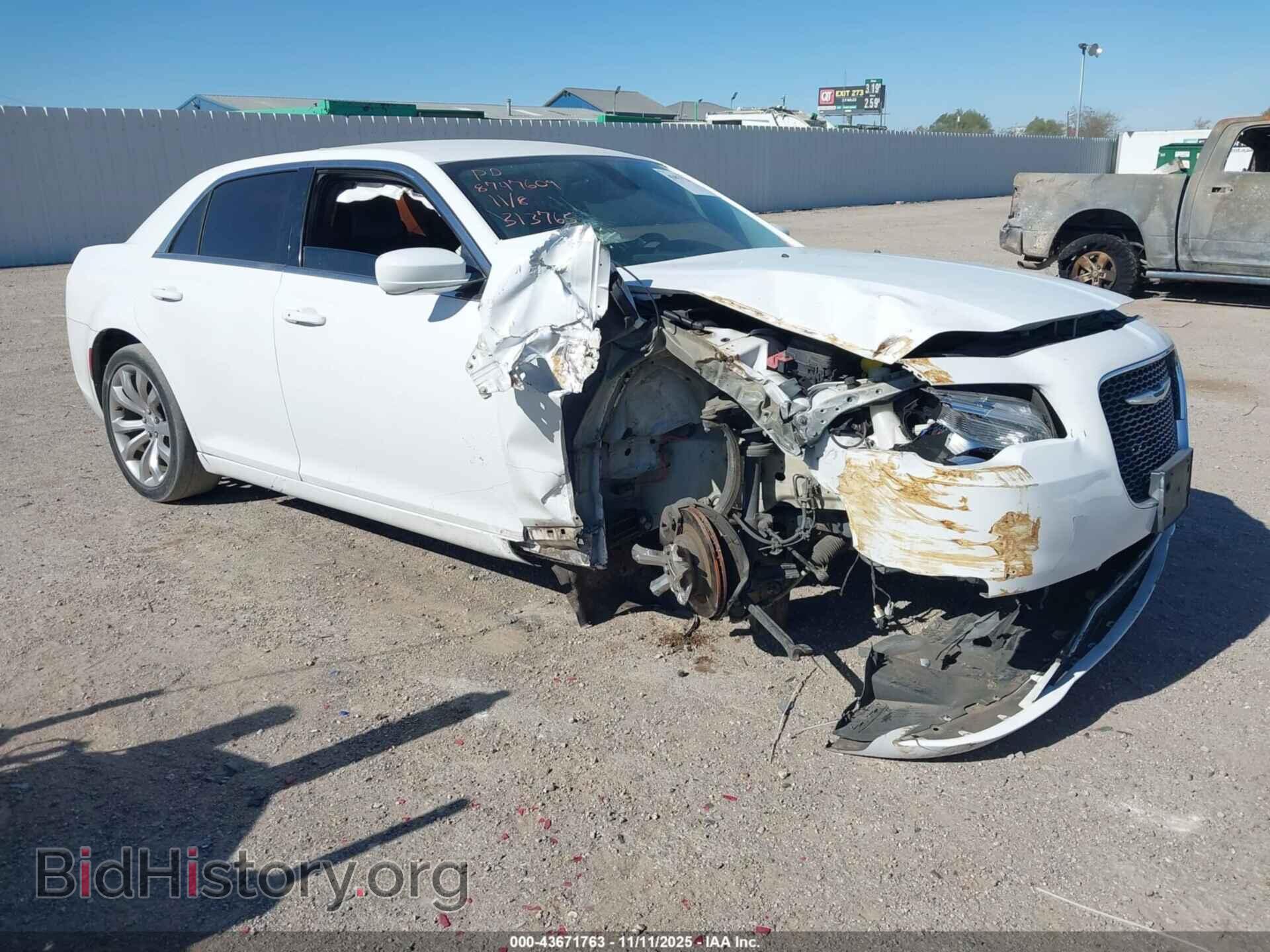 Photo 2C3CCAAG8GH313765 - CHRYSLER 300 2016