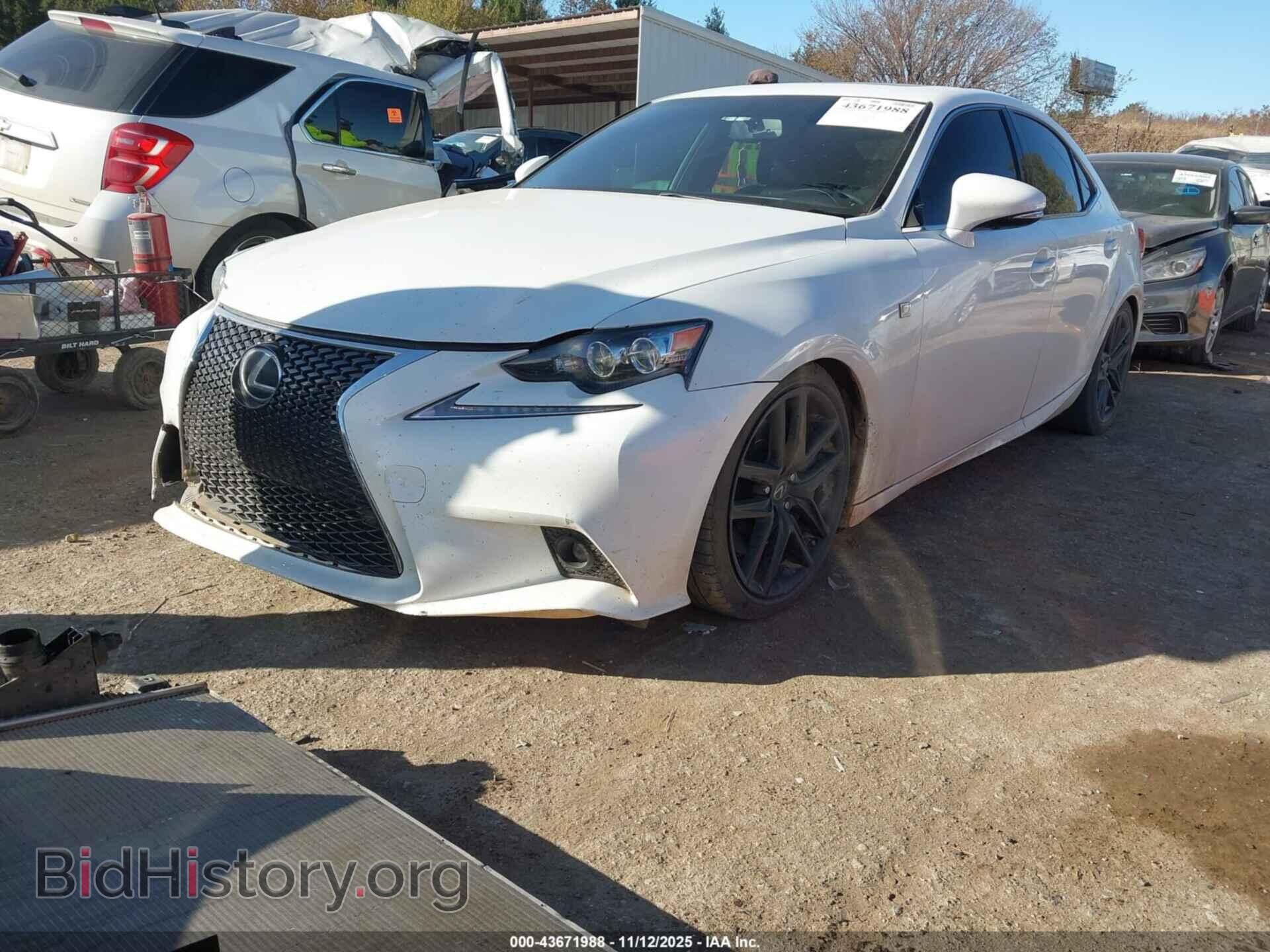 2015 LEXUS IS 350 - VIN: JTHBE1D22F5020739 - Photo 2