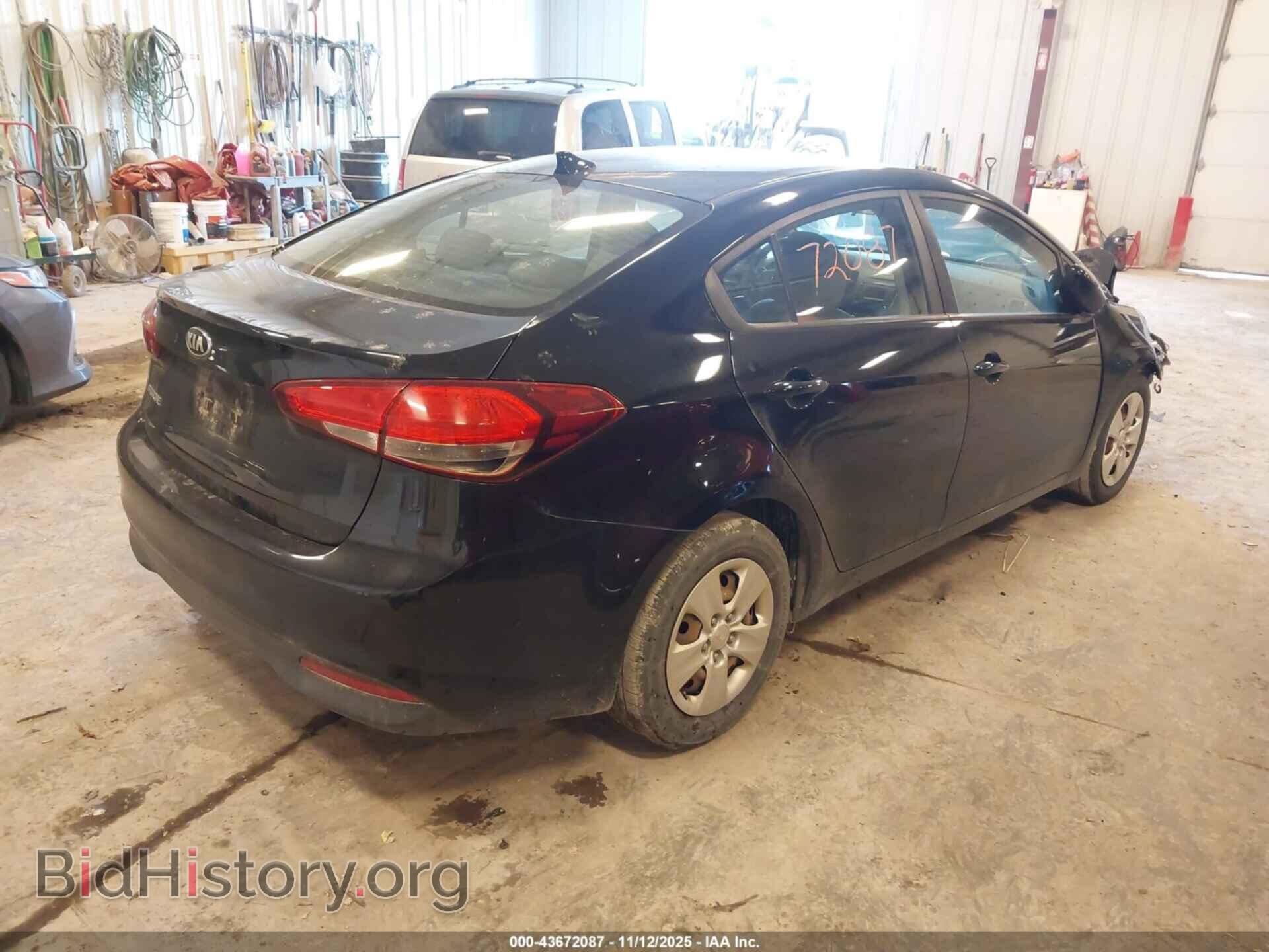 2017 KIA FORTE - VIN: 3KPFK4A72HE123759 - Фото 4