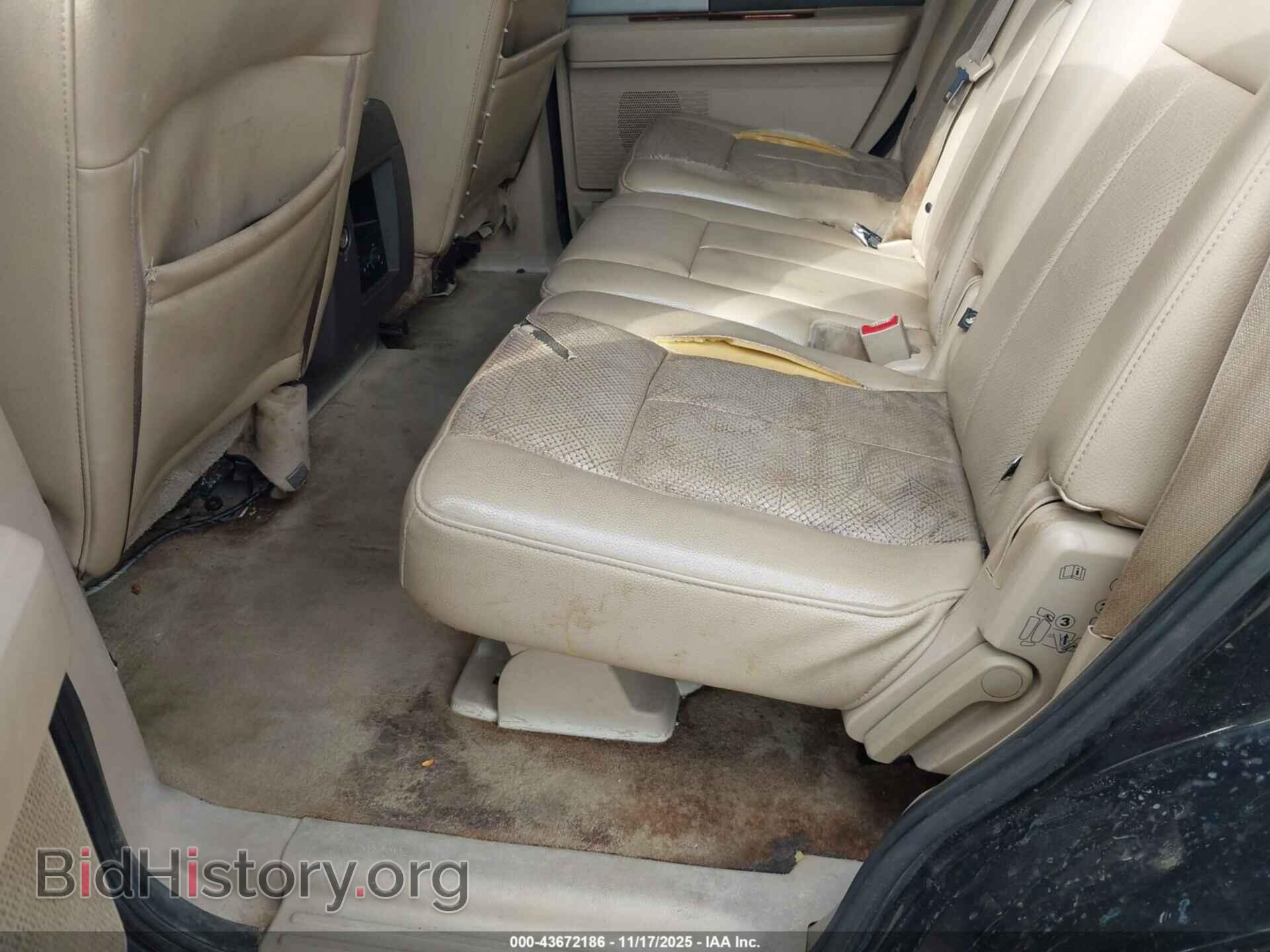 2010 FORD EXPEDITION - VIN: 1FMJU1H55AEB55352 - Фото 8