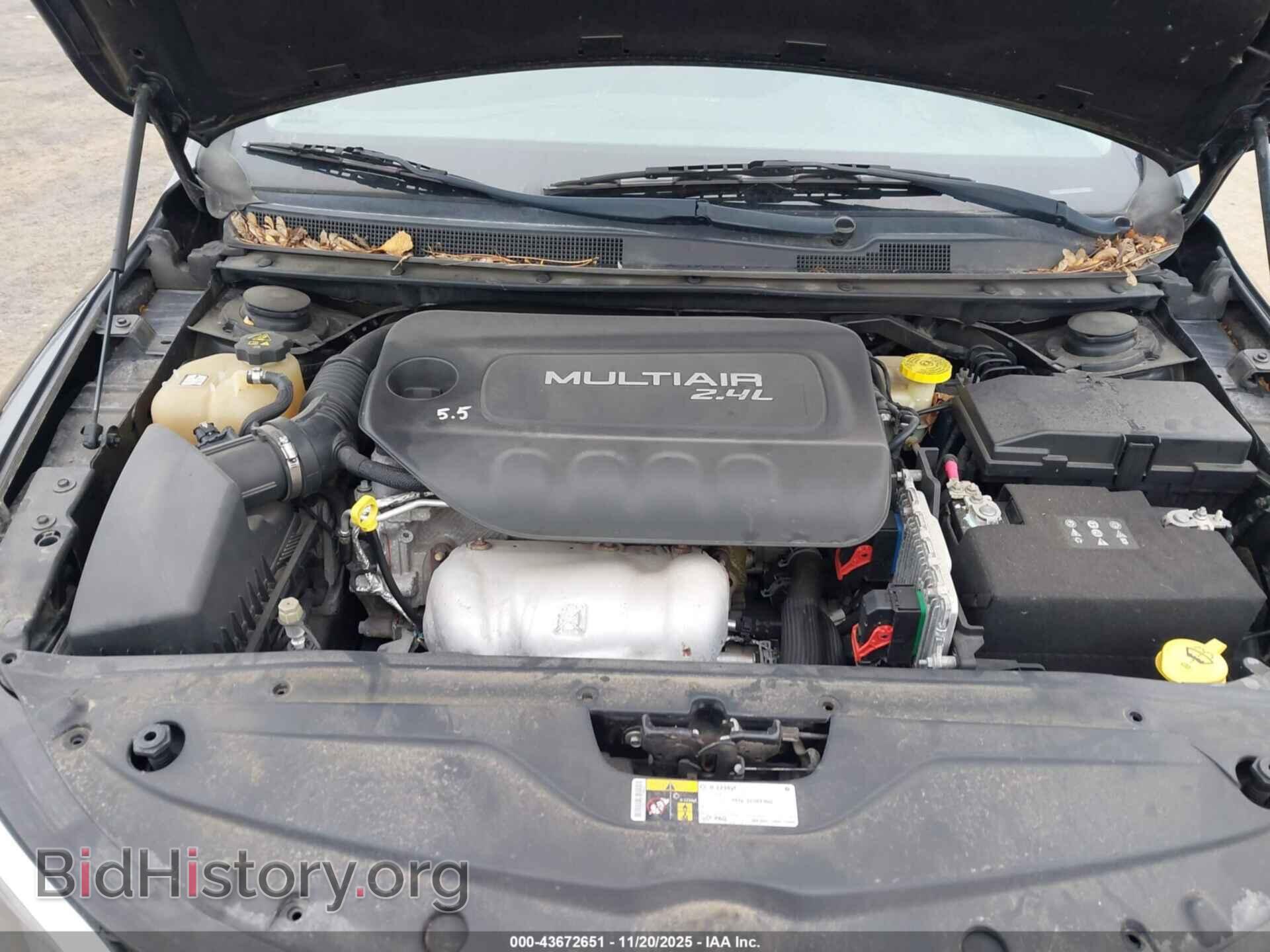 2016 CHRYSLER 200 - VIN: 1C3CCCAB0GN128066 - Фото 10