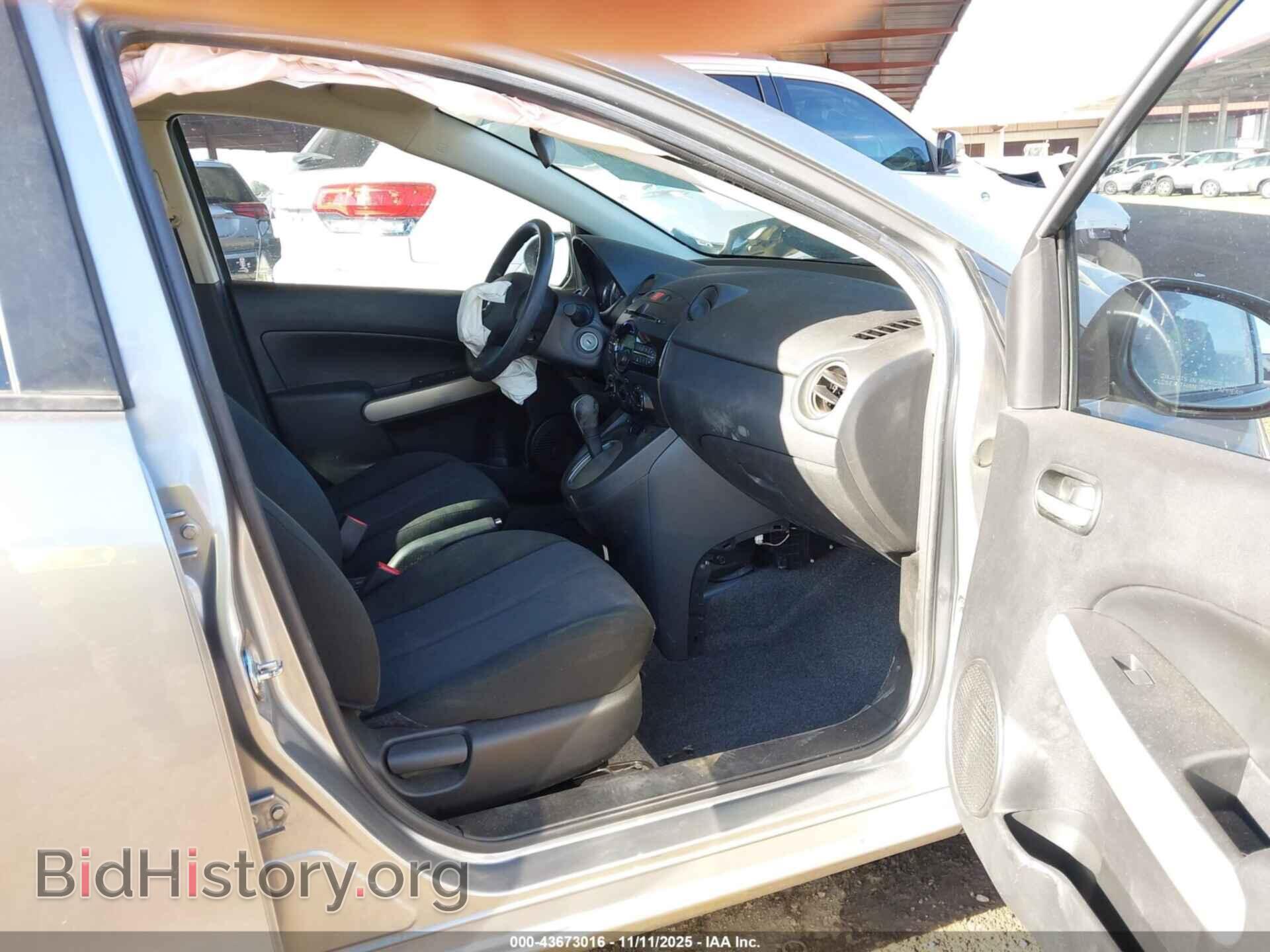 2014 MAZDA MAZDA2 - VIN: JM1DE1KZ4E0188551 - Фото 5
