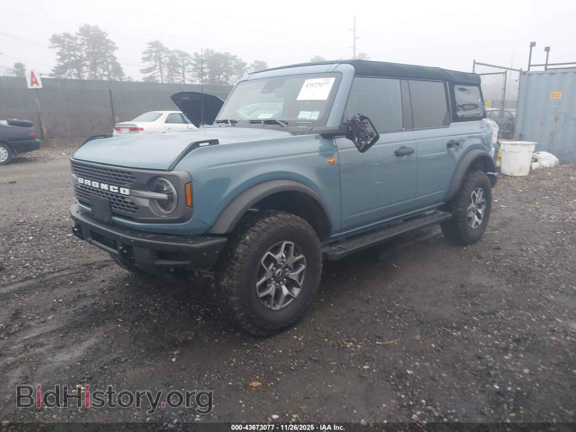 2023 FORD BRONCO - VIN: 1FMEE5DH8PLB24381 - Фото 2