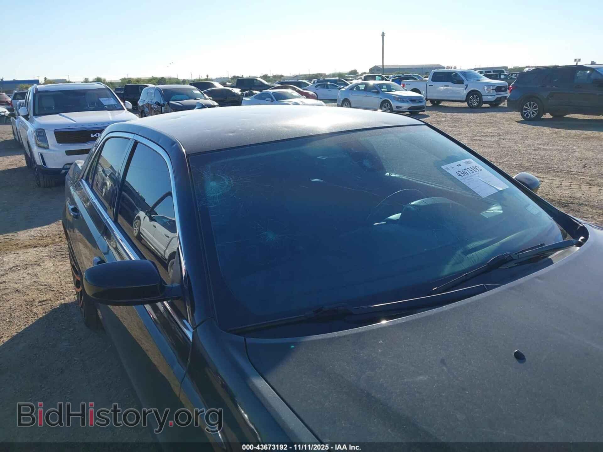 2018 CHRYSLER 300 - VIN: 2C3CCAAG3JH121175 - Фото 6