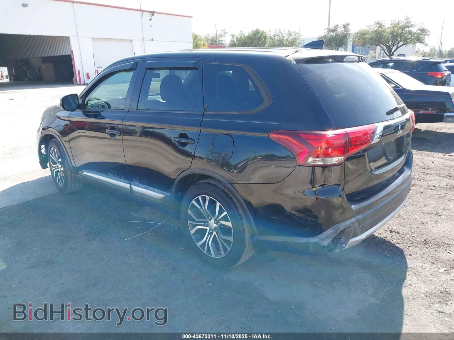 2017 MITSUBISHI OUTLANDER - VIN: JA4AD2A34HZ014739 - Фото 3