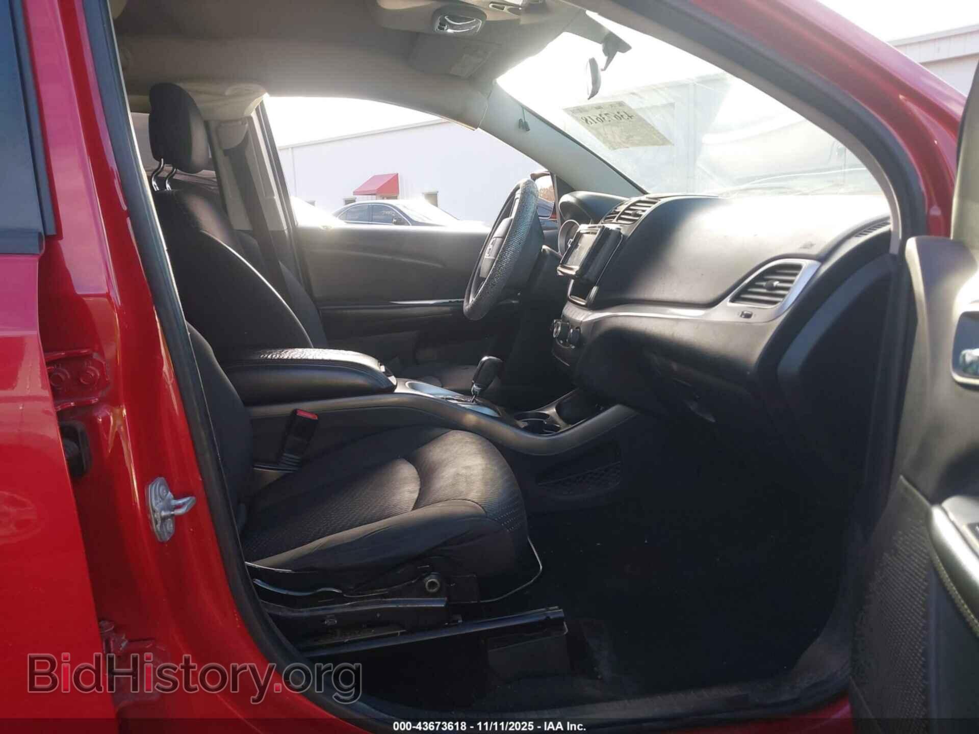 2017 DODGE JOURNEY - VIN: 3C4PDCBGXHT510305 - Фото 5