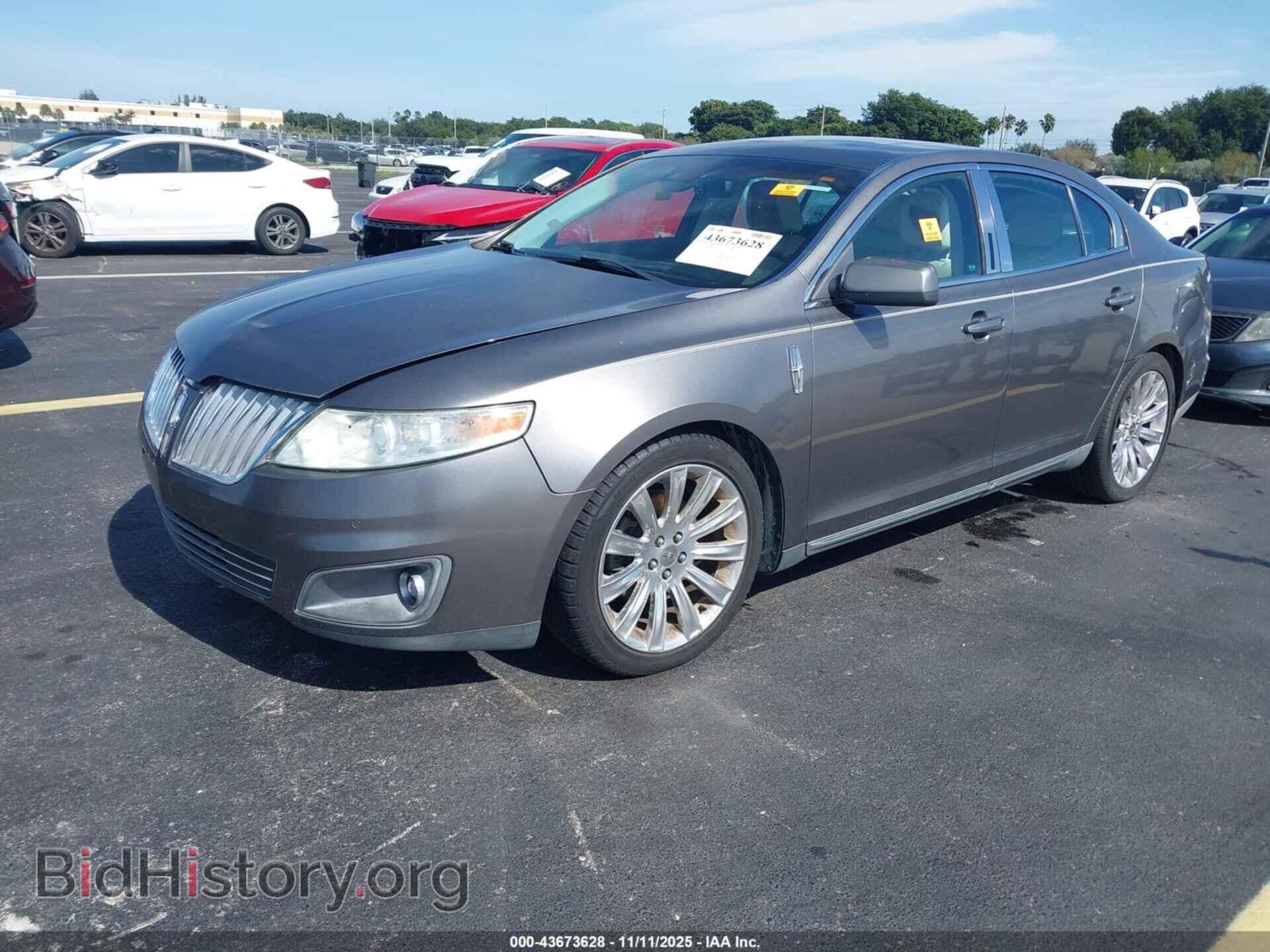 2011 LINCOLN MKS - VIN: 1LNHL9DR2BG608986 - Photo 2