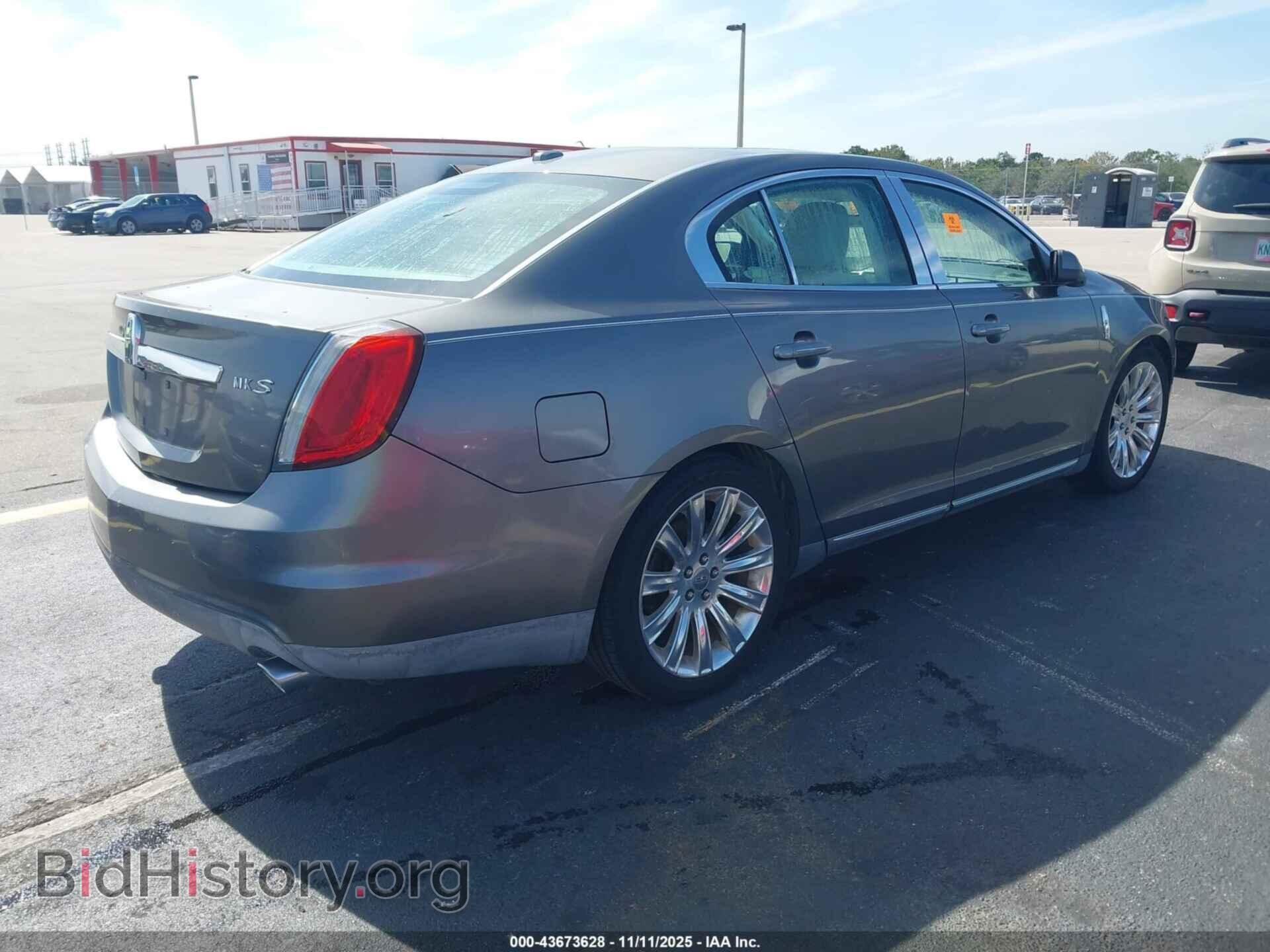 2011 LINCOLN MKS - VIN: 1LNHL9DR2BG608986 - Photo 4