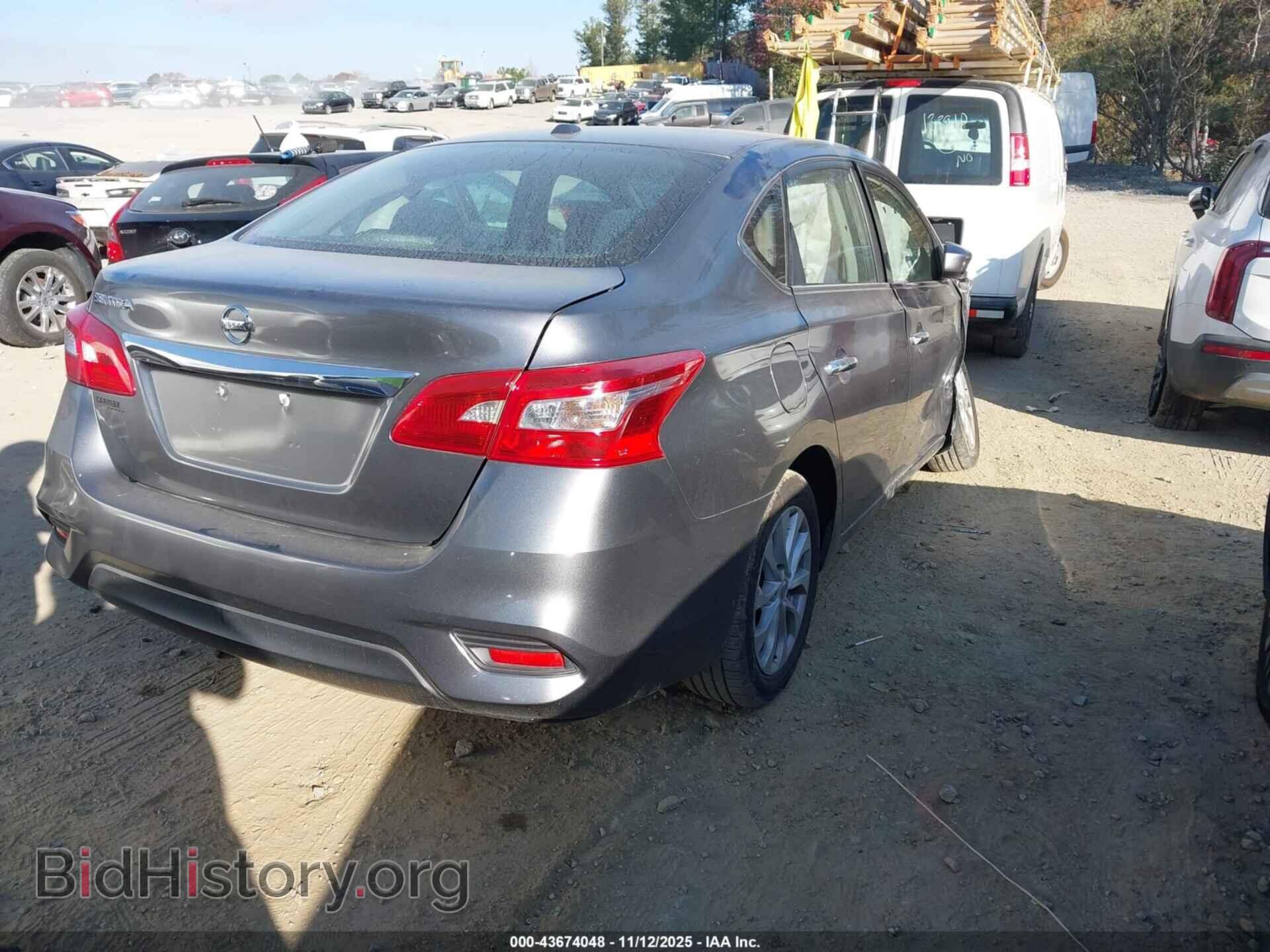 2019 NISSAN SENTRA - VIN: 3N1AB7AP8KY432995 - Фото 4