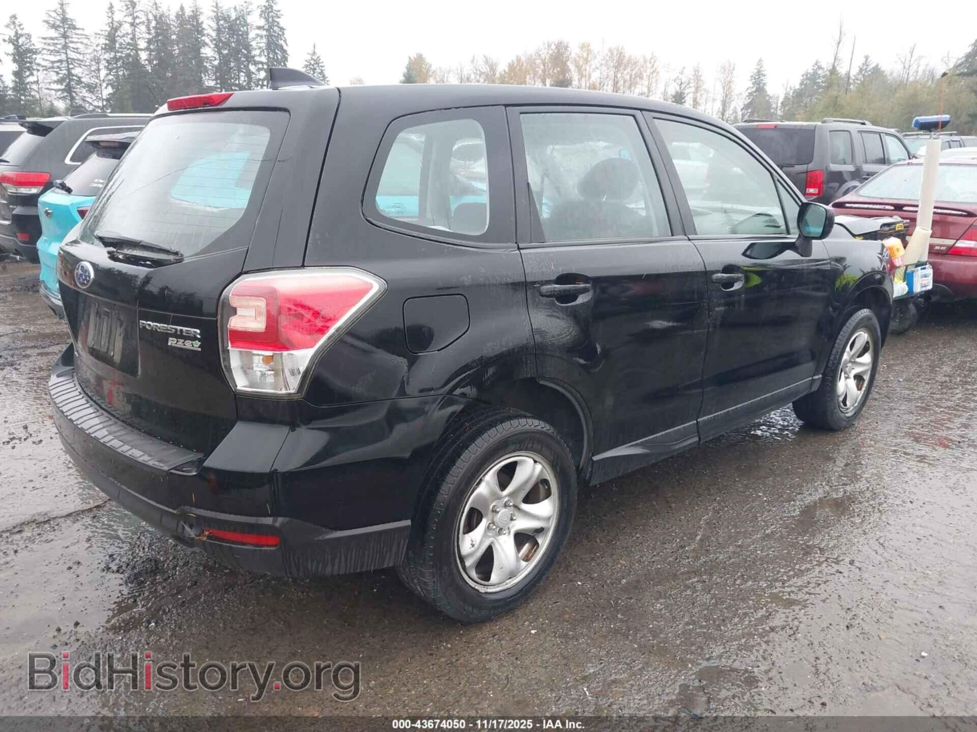 2017 SUBARU FORESTER - VIN: JF2SJAAC3HH509700 - Фото 4