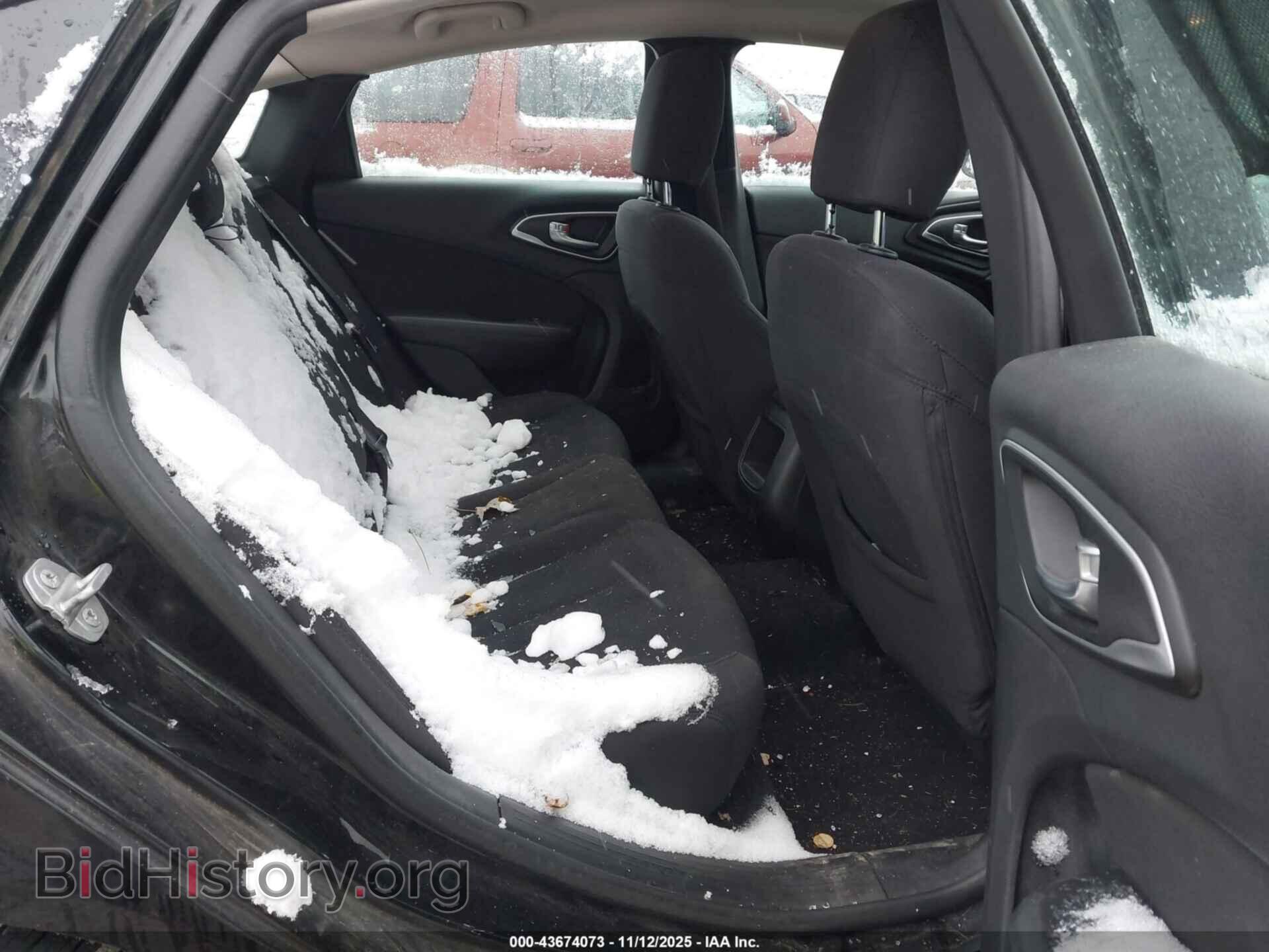 2015 CHRYSLER 200 - VIN: 1C3CCCAB9FN644943 - Фото 8