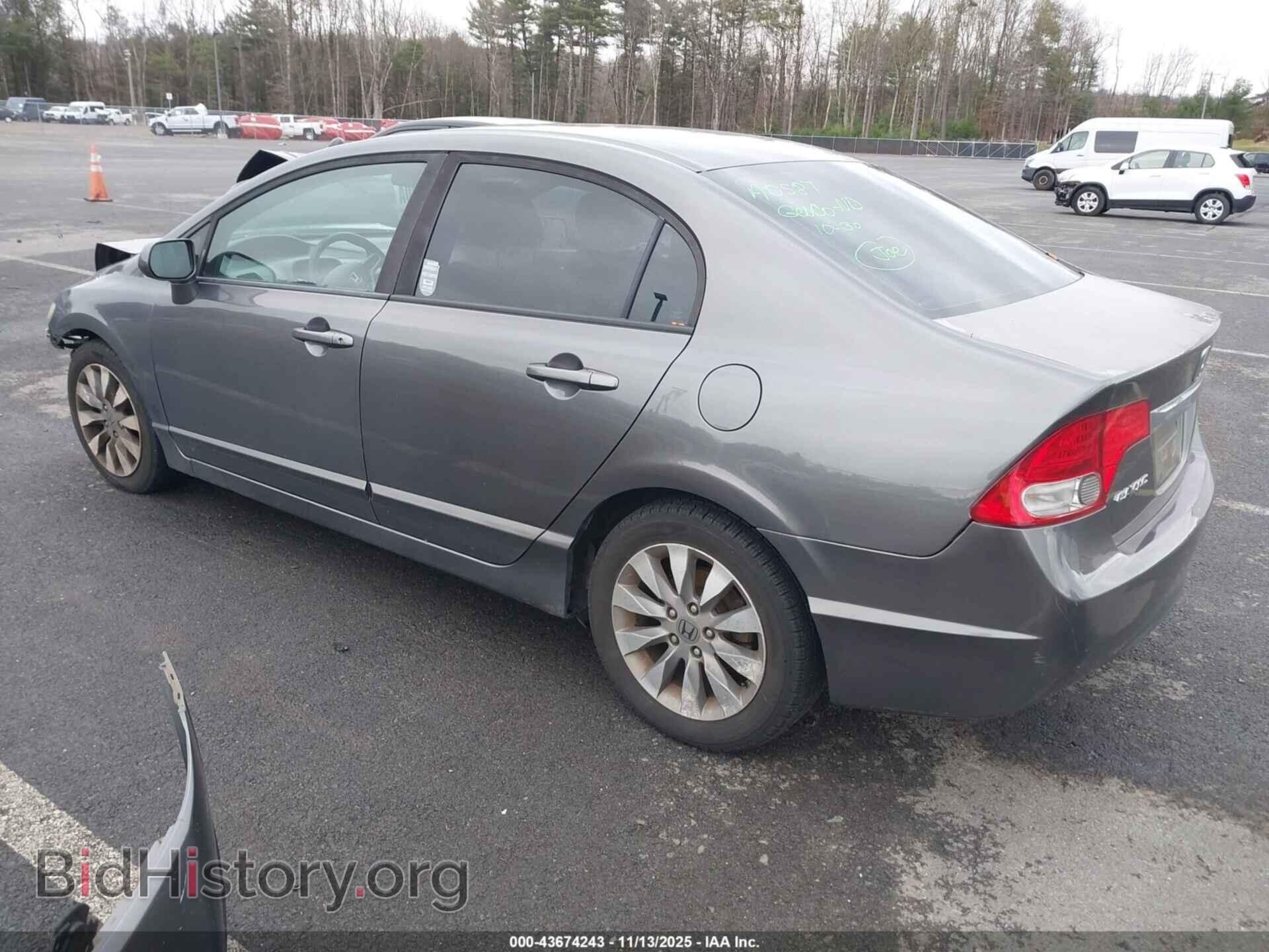 2010 HONDA CIVIC - VIN: 19XFA1F82AE031575 - Фото 3