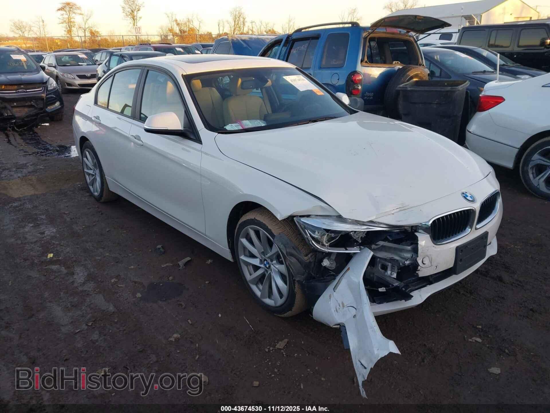Фотография WBA8A3C58JA495095 - BMW 320I 2018