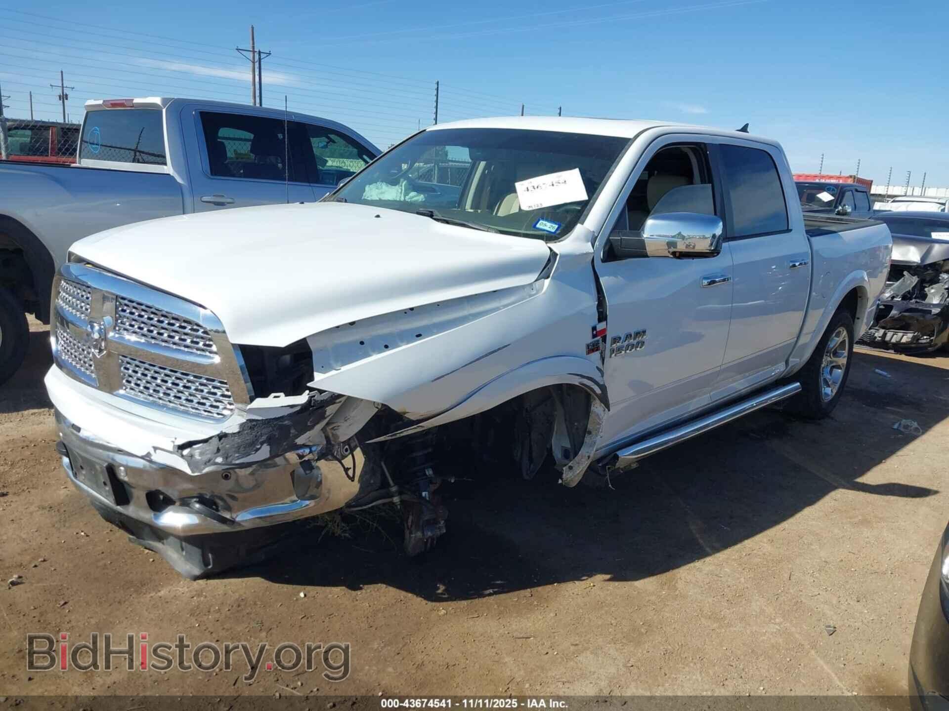 2017 RAM 1500 - VIN: 1C6RR7NT7HS539053 - Фото 2