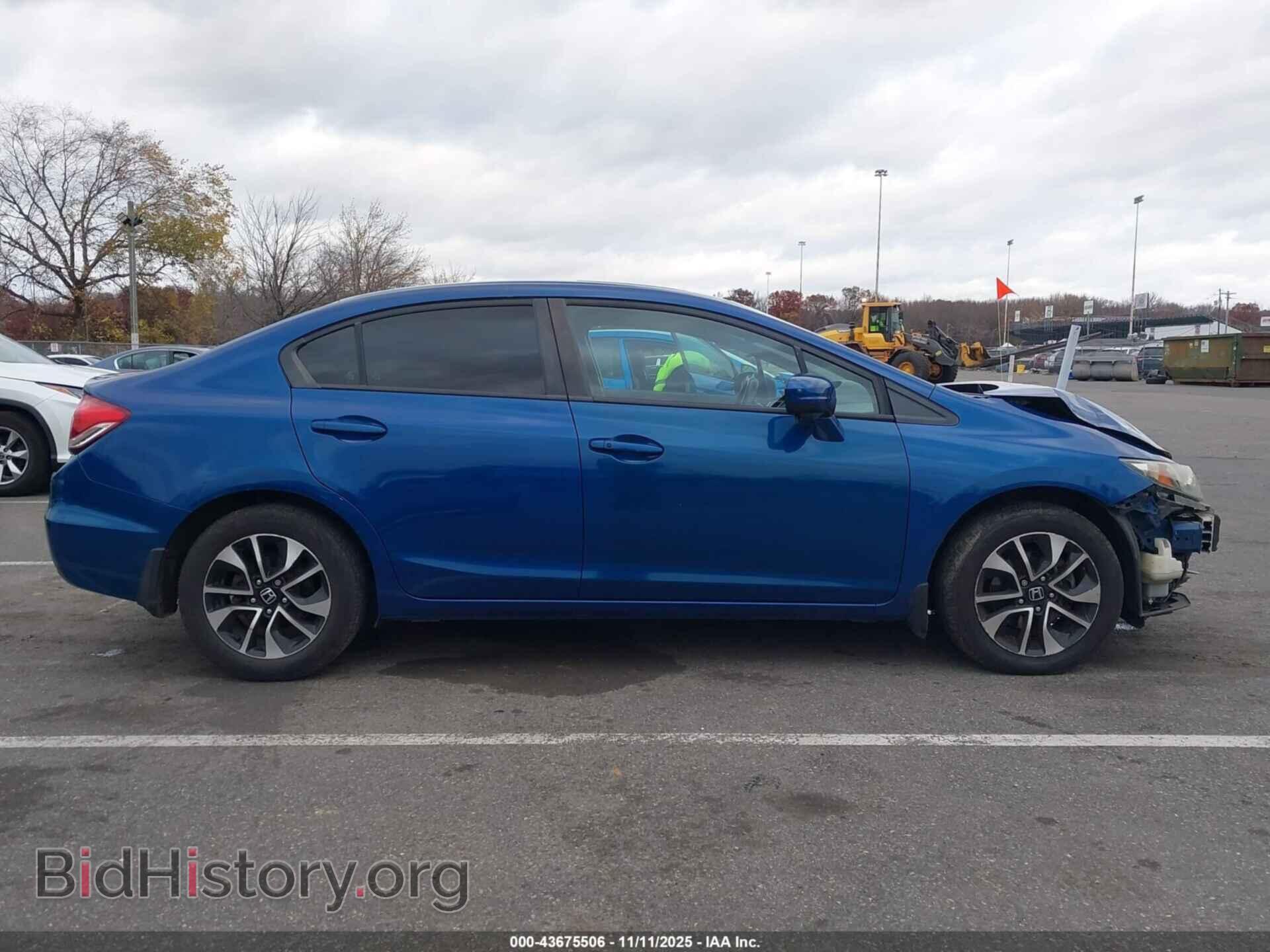 2015 HONDA CIVIC - VIN: 19XFB2F82FE214520 - Фото 13