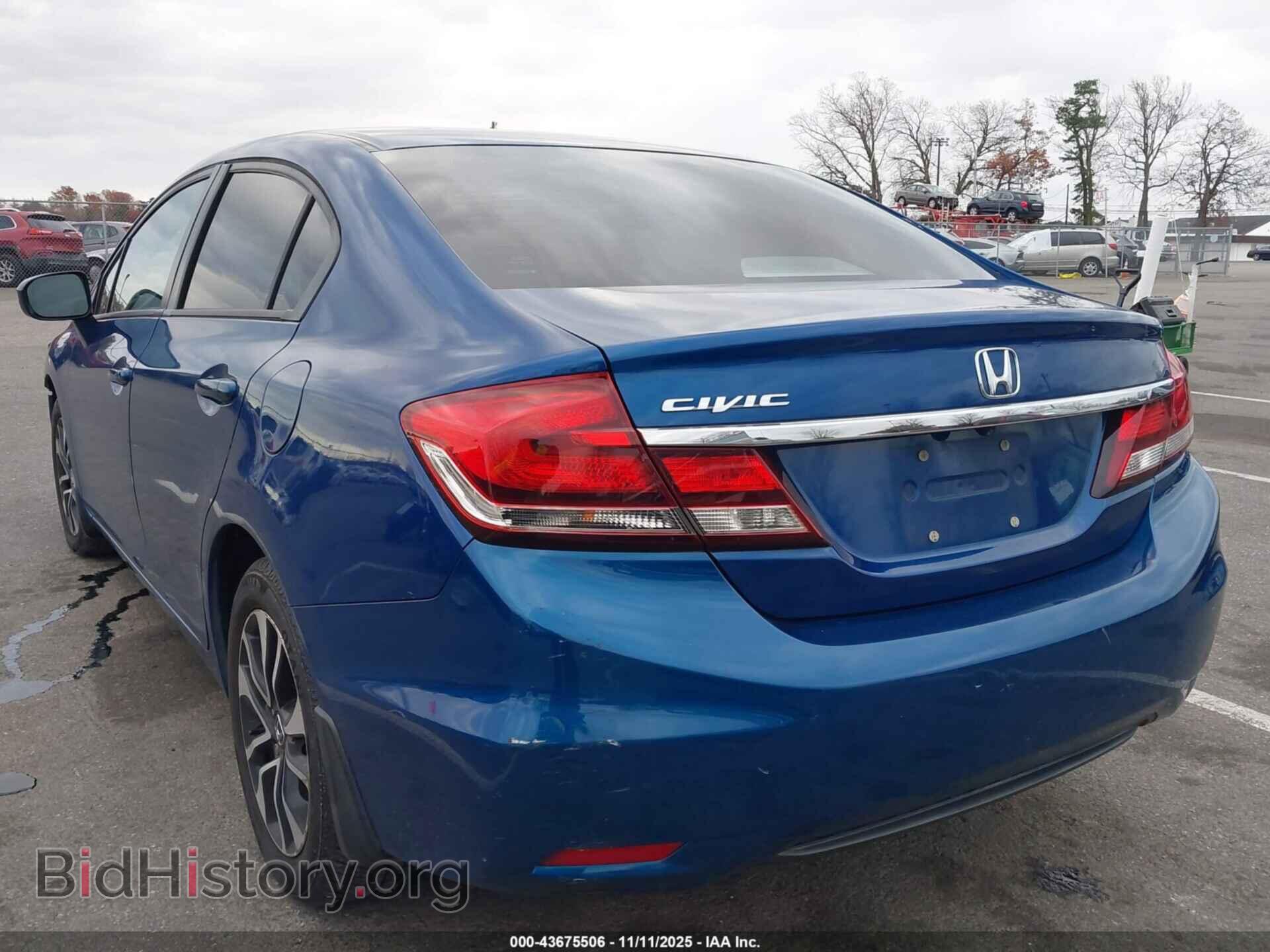2015 HONDA CIVIC - VIN: 19XFB2F82FE214520 - Фото 3