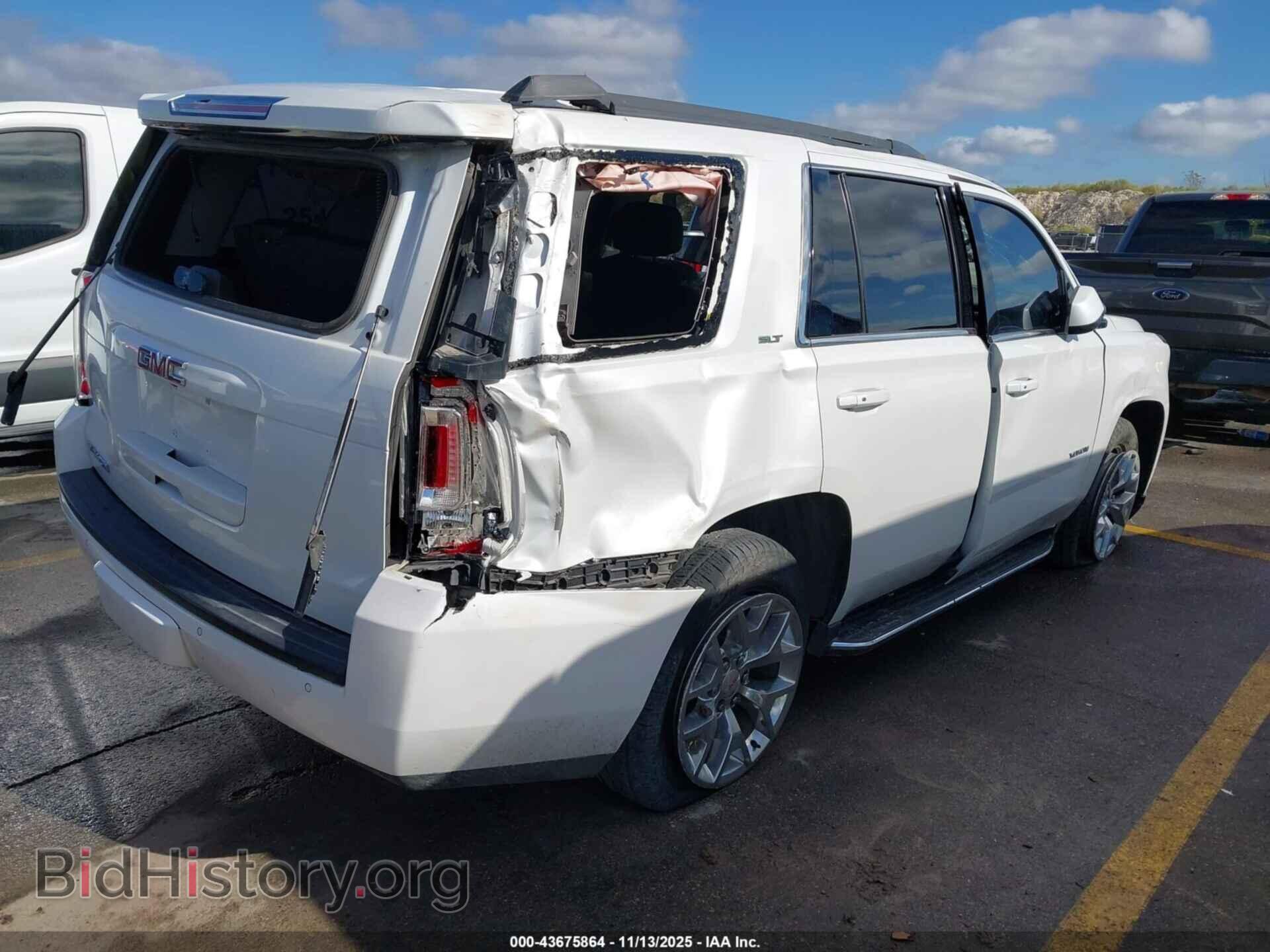 2019 GMC YUKON - VIN: 1GKS1BKC8KR388221 - Фото 4
