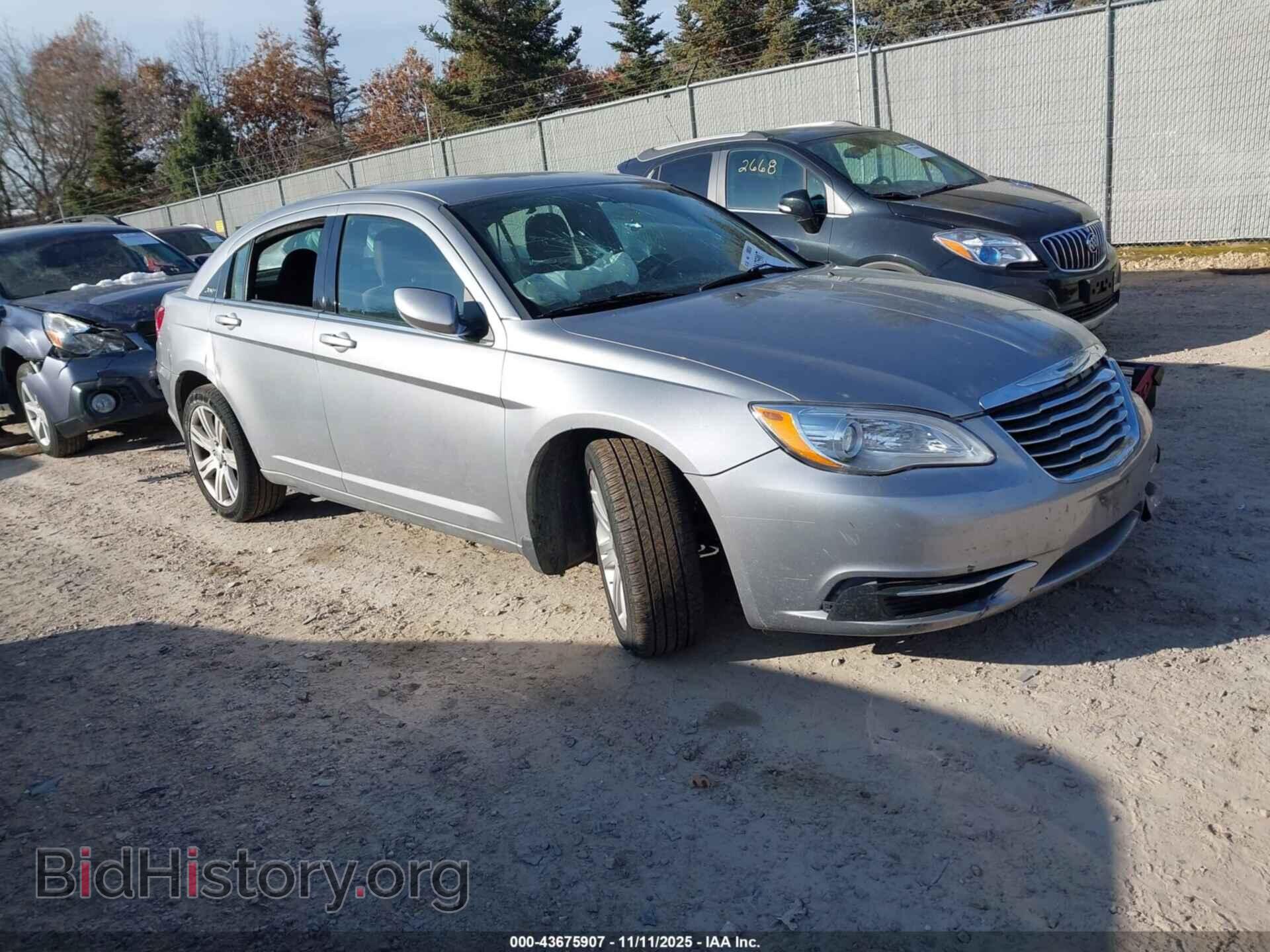 Photo 1C3CCBBB0DN570222 - CHRYSLER 200 2013