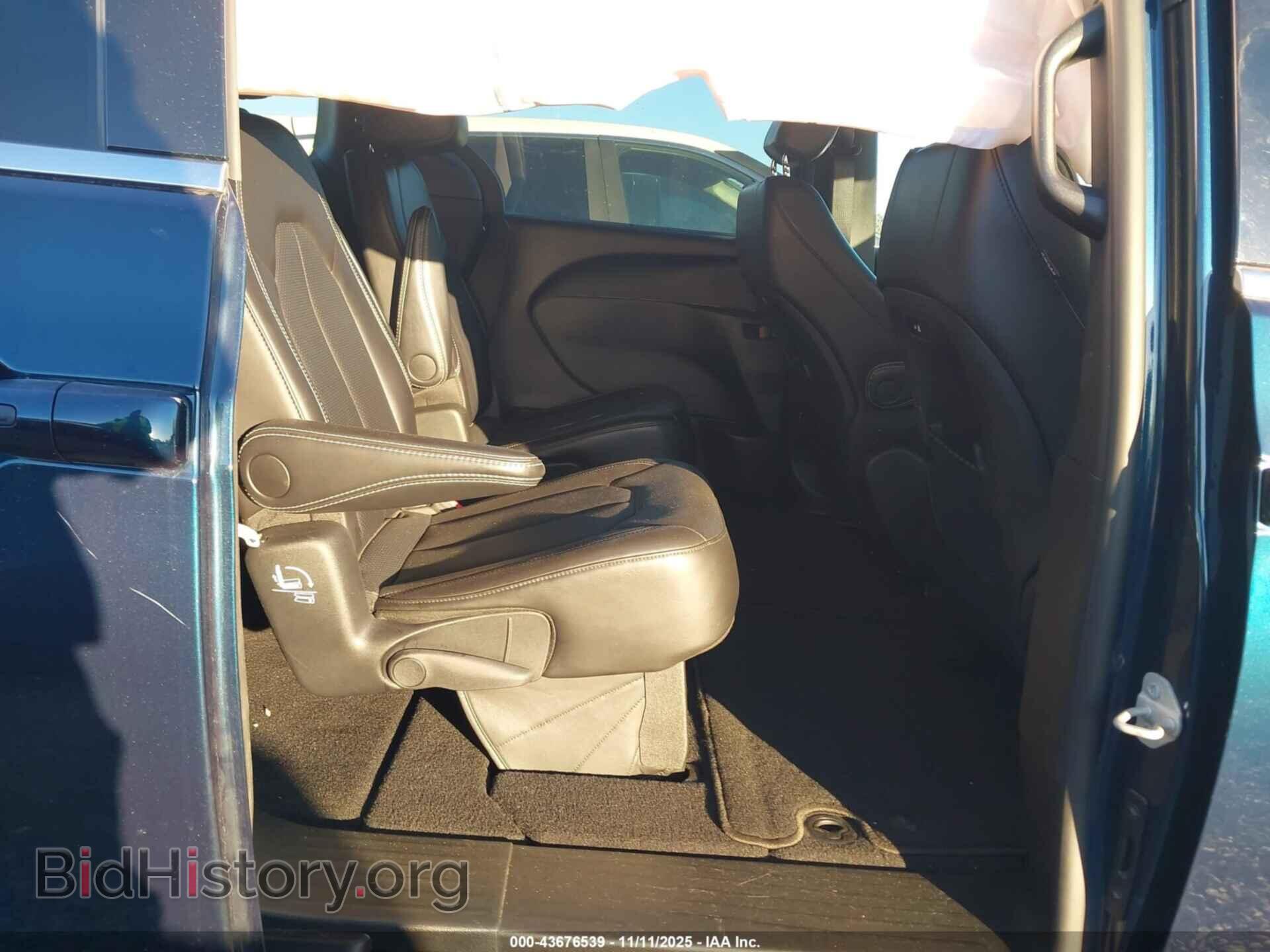 2025 CHRYSLER PACIFICA - VIN: 2C4RC1BG0SR561368 - Фото 8