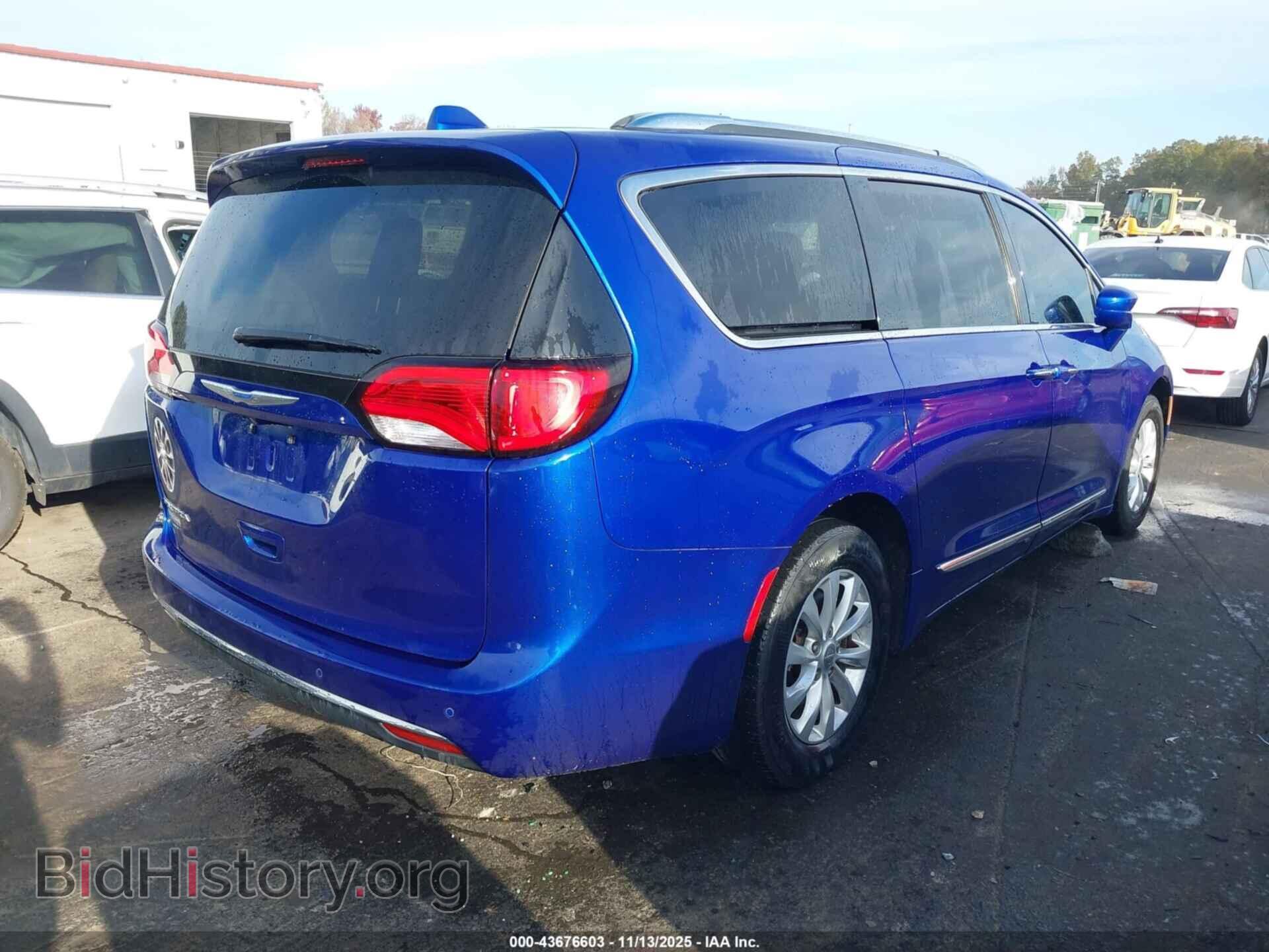 2018 CHRYSLER PACIFICA - VIN: 2C4RC1EG4JR257745 - Фото 4