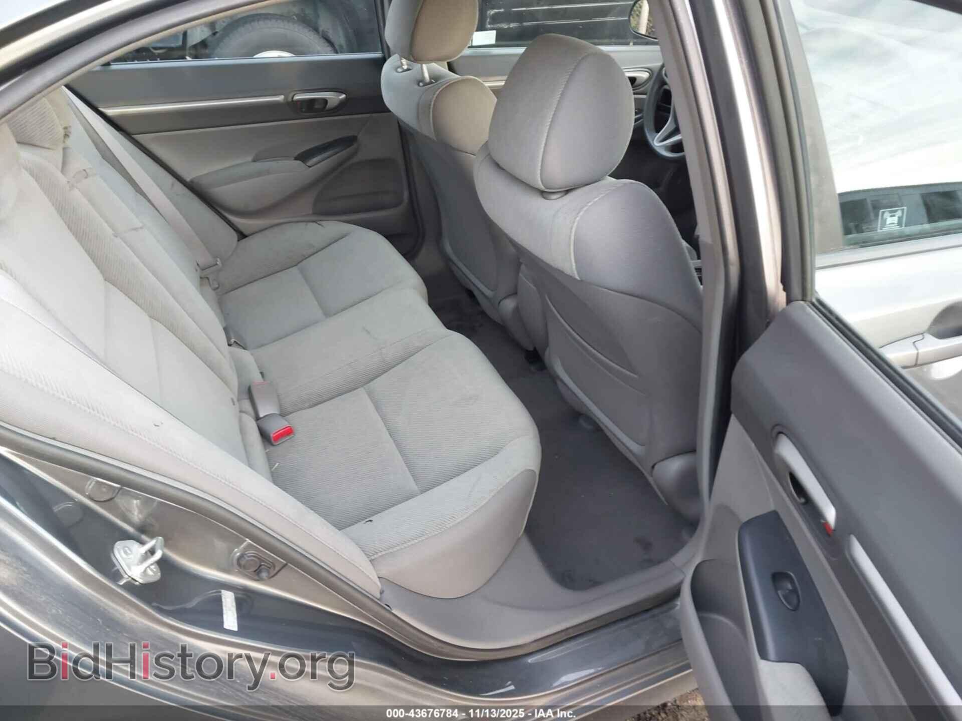 2011 HONDA CIVIC - VIN: 19XFA1F81BE001758 - Фото 8