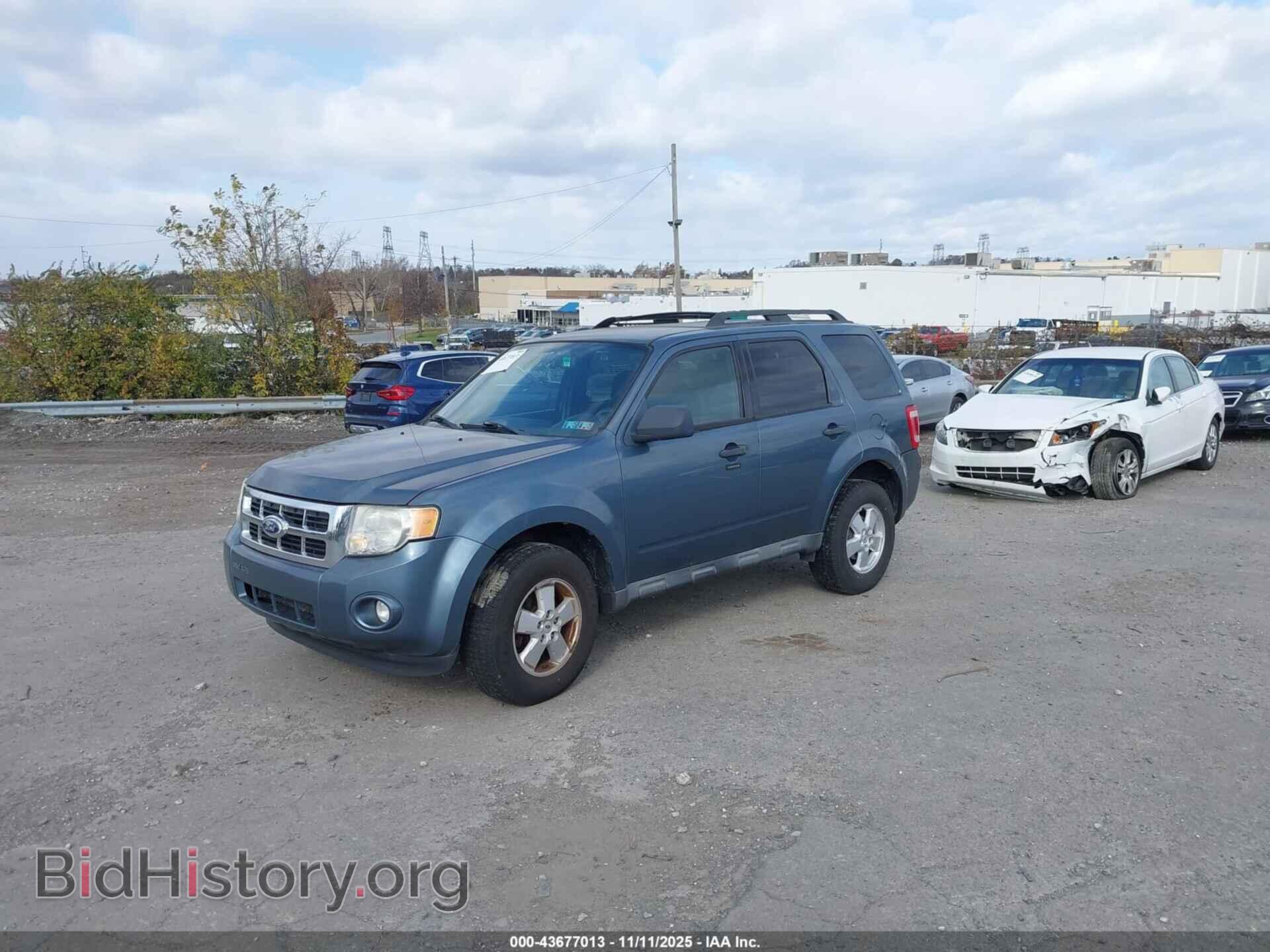 2010 FORD ESCAPE - VIN: 1FMCU0D70AKA95444 - Фото 2