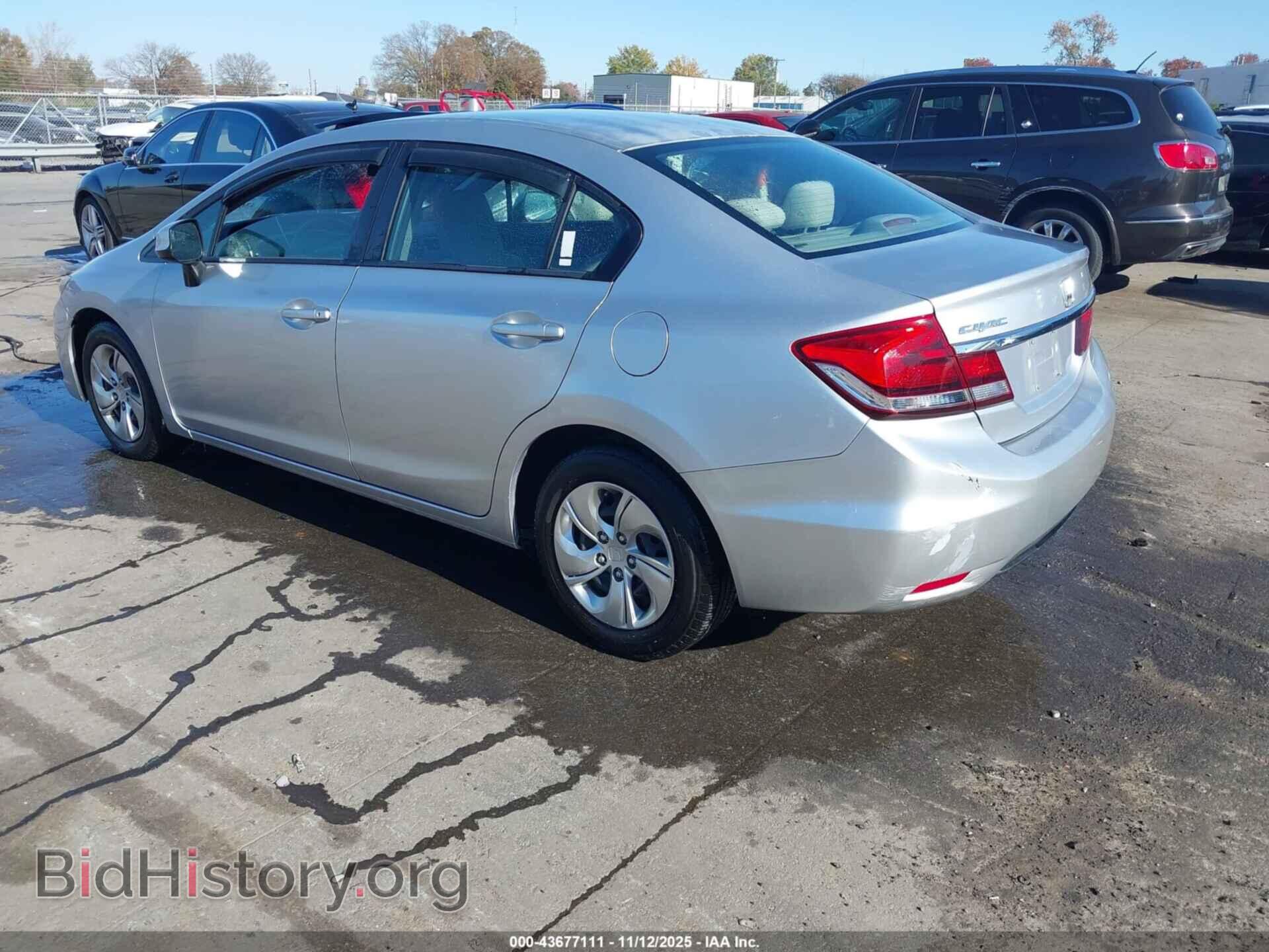 2013 HONDA CIVIC - VIN: 2HGFB2F54DH593707 - Фото 3