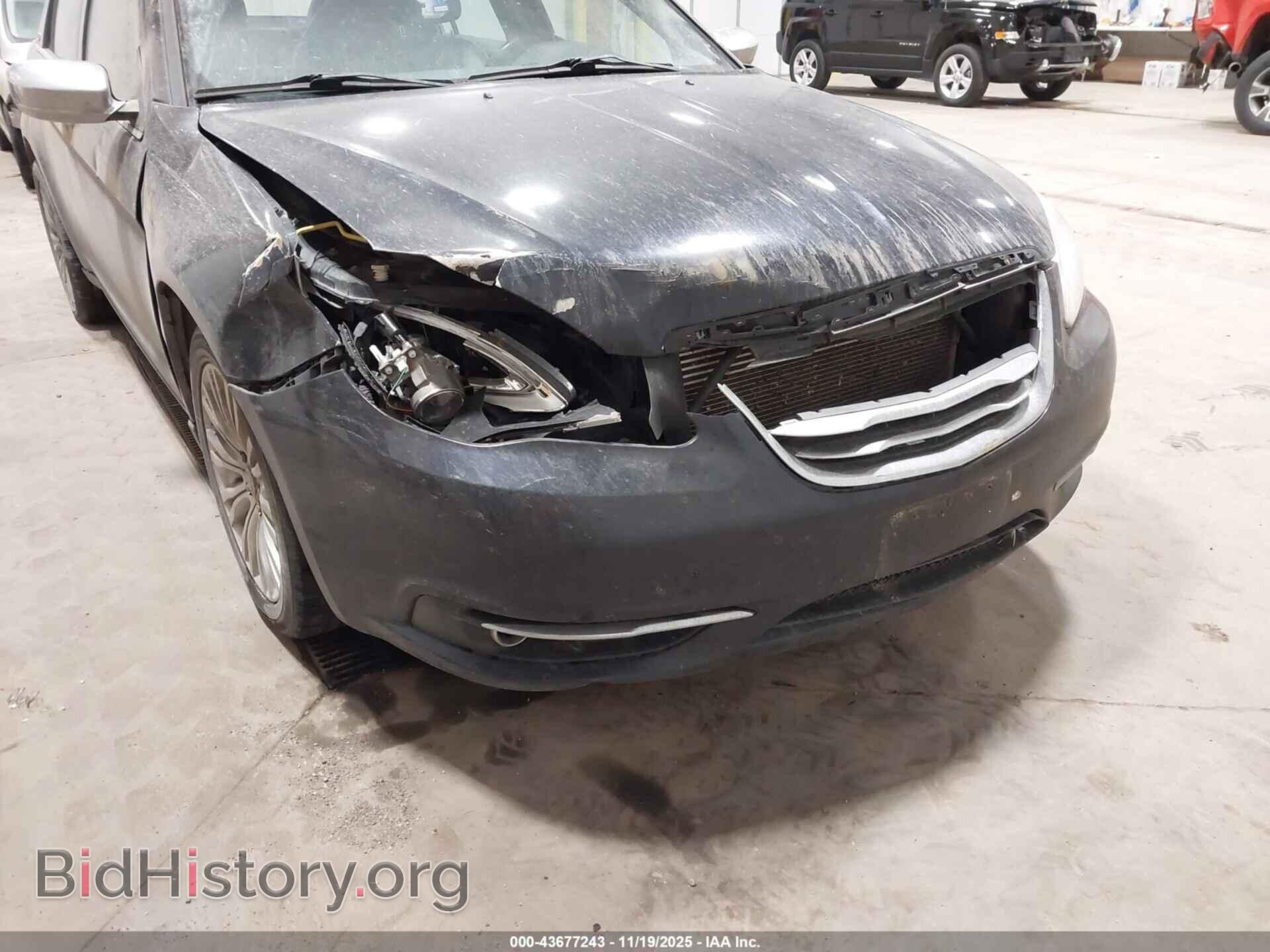 2012 CHRYSLER 200 - VIN: 1C3CCBCB7CN142838 - Фото 6