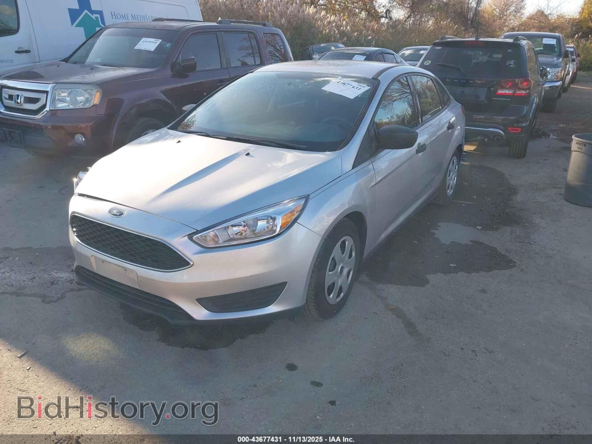 2017 FORD FOCUS - VIN: 1FADP3E22HL338945 - Photo 2