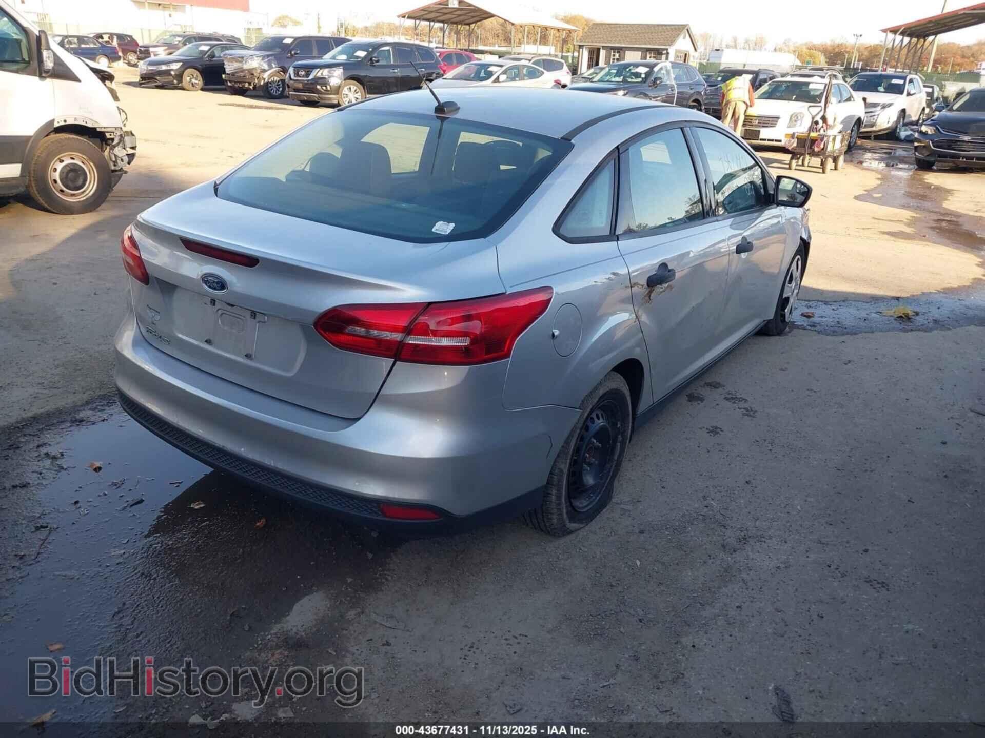2017 FORD FOCUS - VIN: 1FADP3E22HL338945 - Photo 4