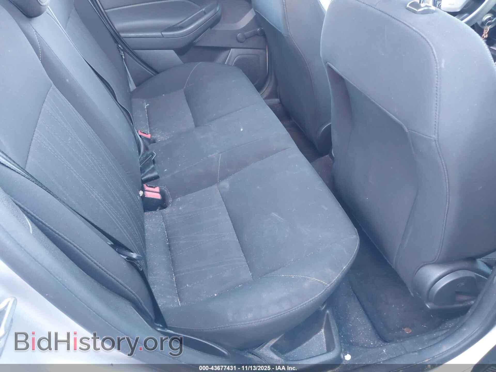2017 FORD FOCUS - VIN: 1FADP3E22HL338945 - Photo 8
