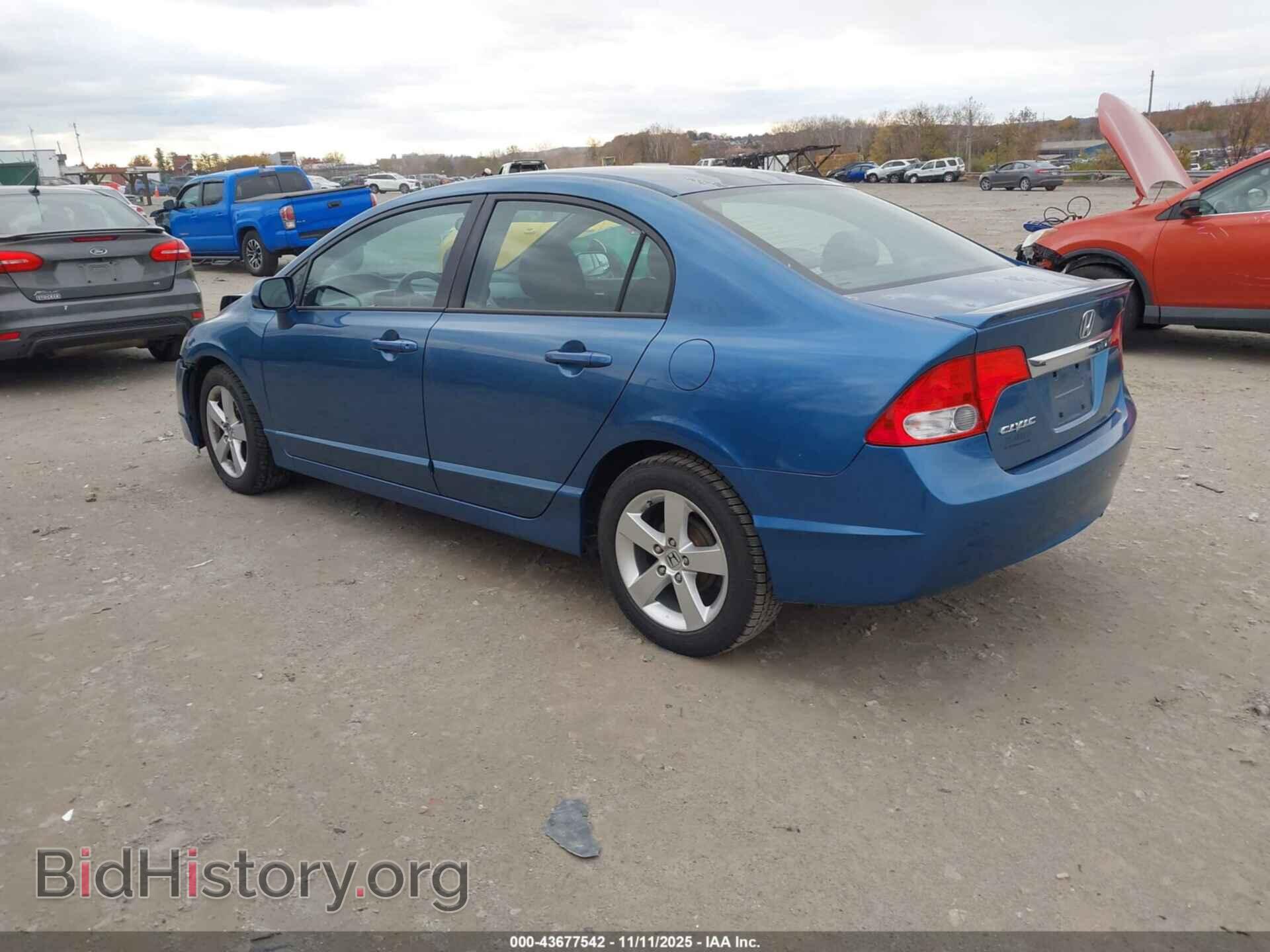 2011 HONDA CIVIC - VIN: 2HGFA1F66BH548643 - Фото 3