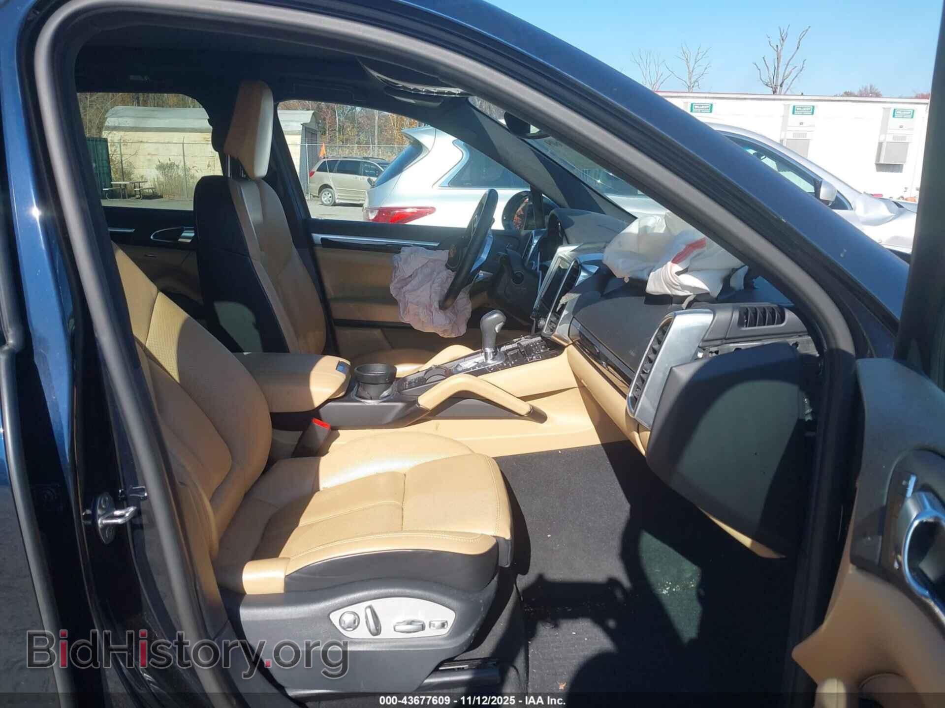 2017 PORSCHE CAYENNE - VIN: WP1AB2A28HLA52057 - Фото 5