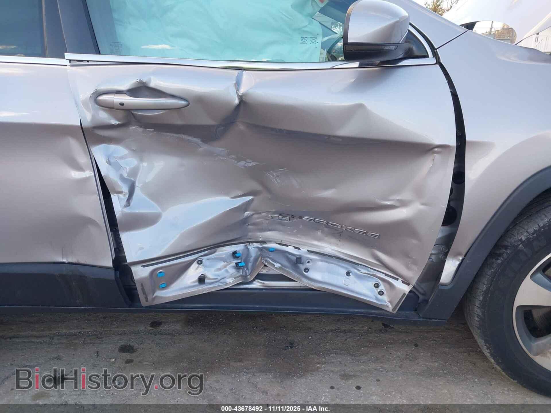 2020 JEEP CHEROKEE - VIN: 1C4PJMDX5LD597038 - Фото 6
