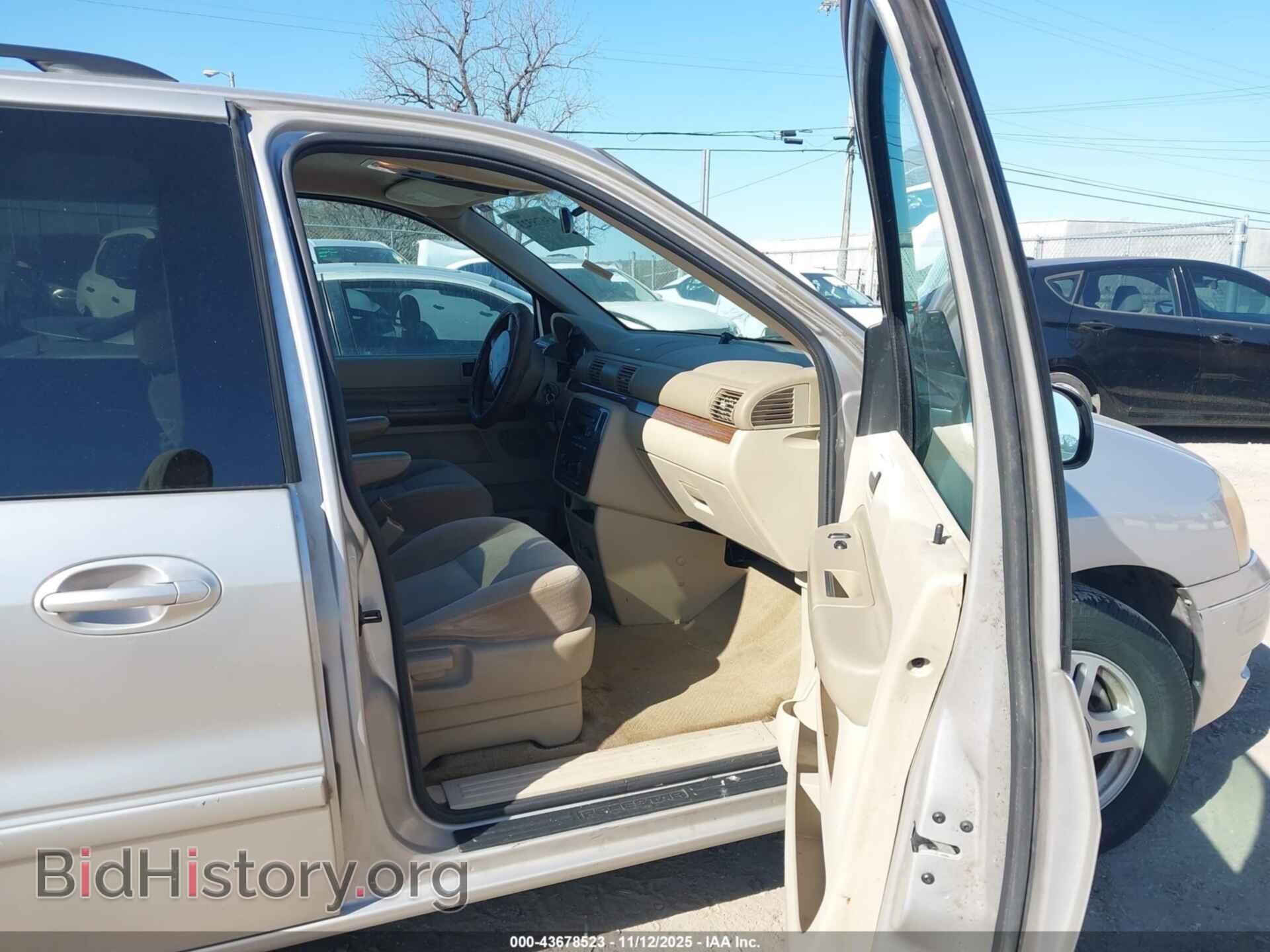 2005 FORD FREESTAR - VIN: 2FMZA52215BA85268 - Фото 5