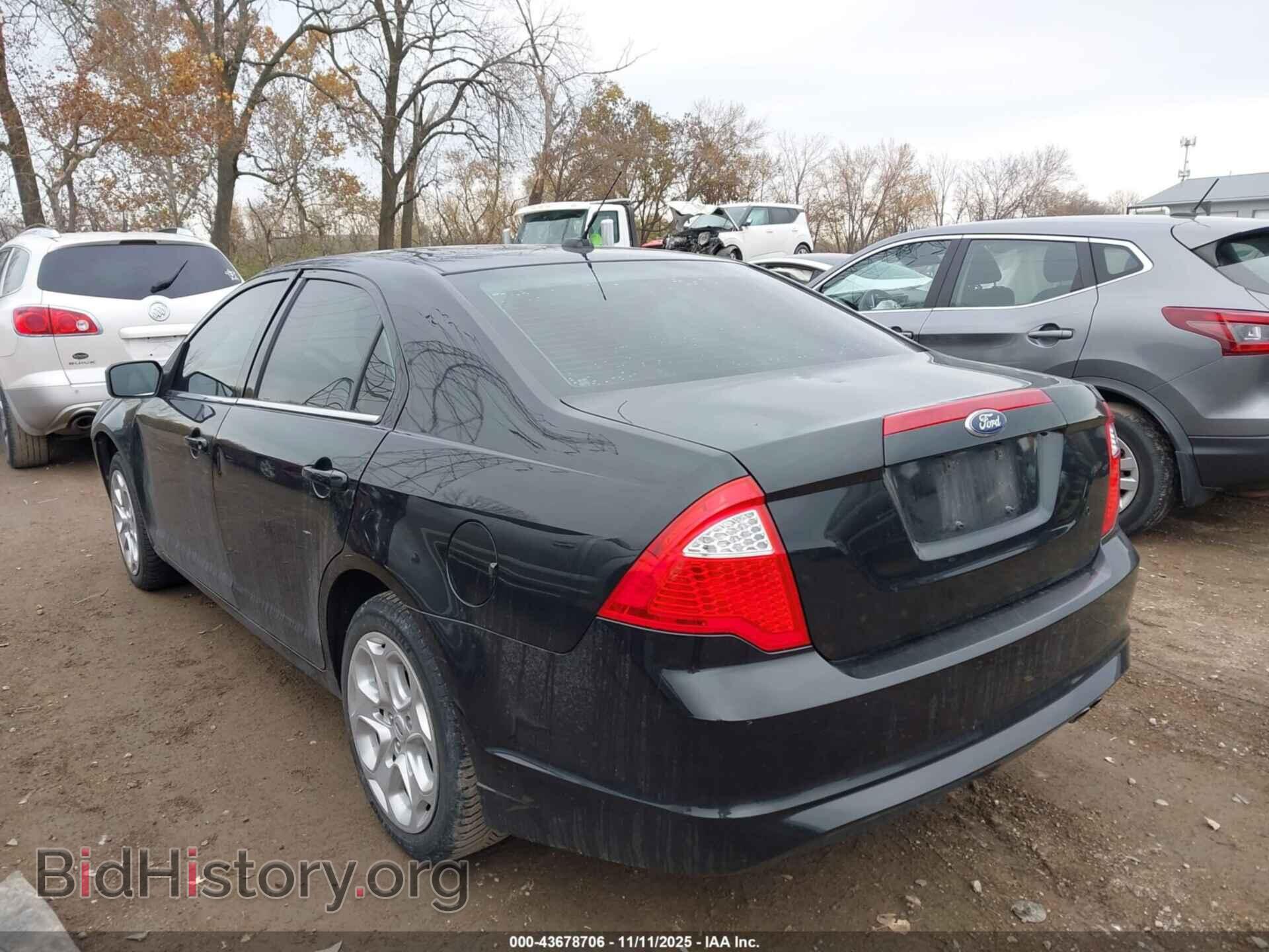 2010 FORD FUSION - VIN: 3FAHP0HA3AR405093 - Фото 3