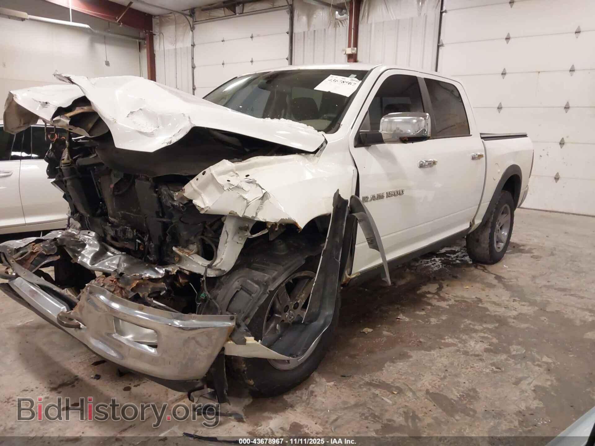 2011 RAM RAM 1500 - VIN: 1D7RV1CT5BS604094 - Фото 2