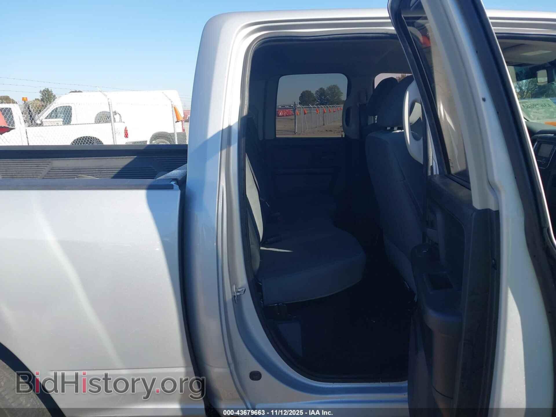 2016 RAM 1500 - VIN: 1C6RR6FT4GS263163 - Фото 8